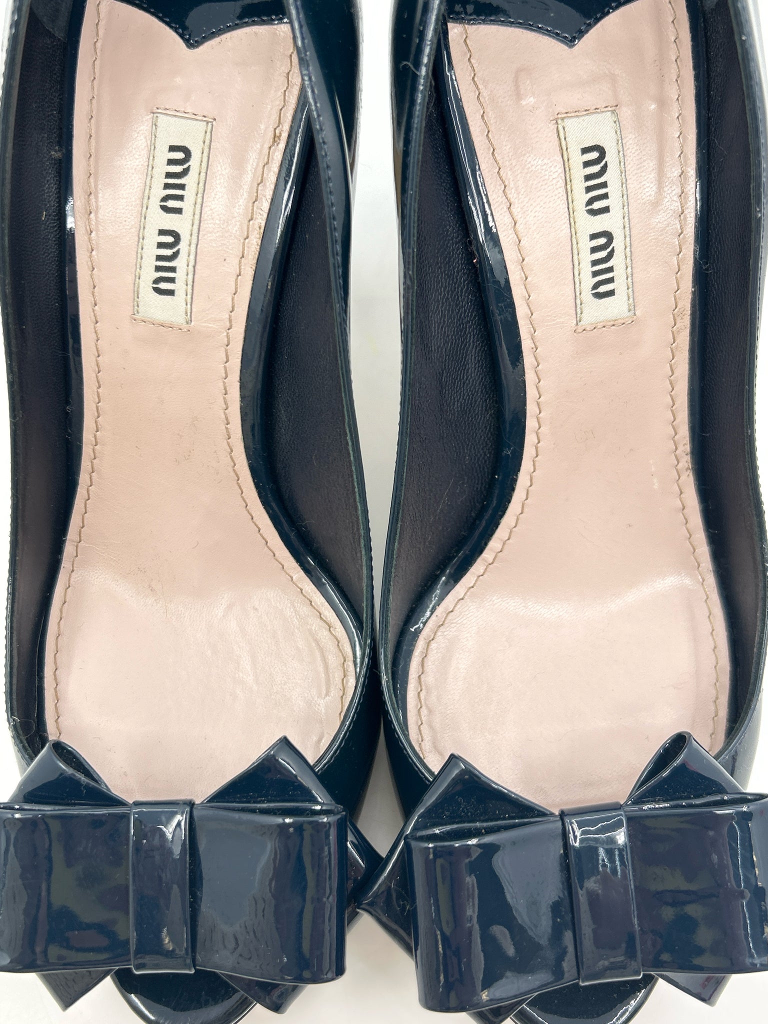 MIU MIU Size 38 Teal Women Pumps