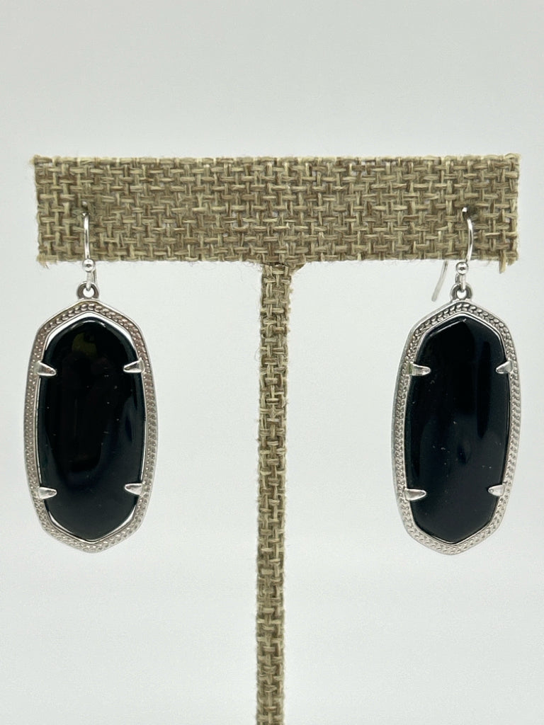 KENDRA SCOTT Black Women's Earrings