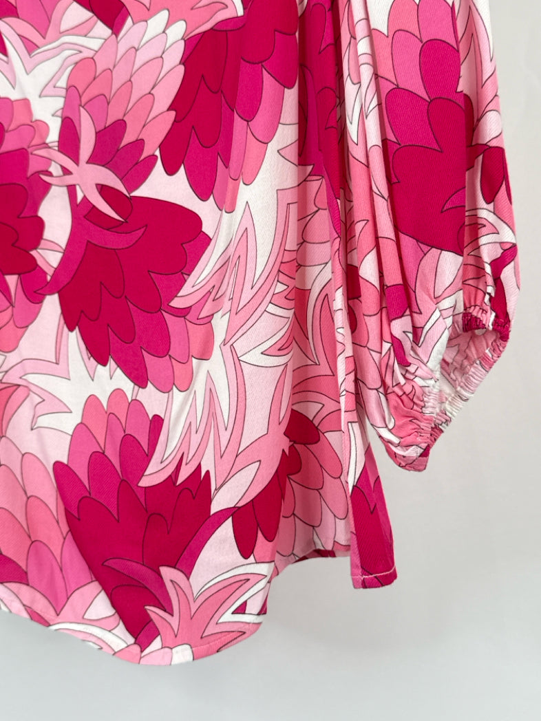 TRINA TURK NWT Size XS Pink floral Women Top