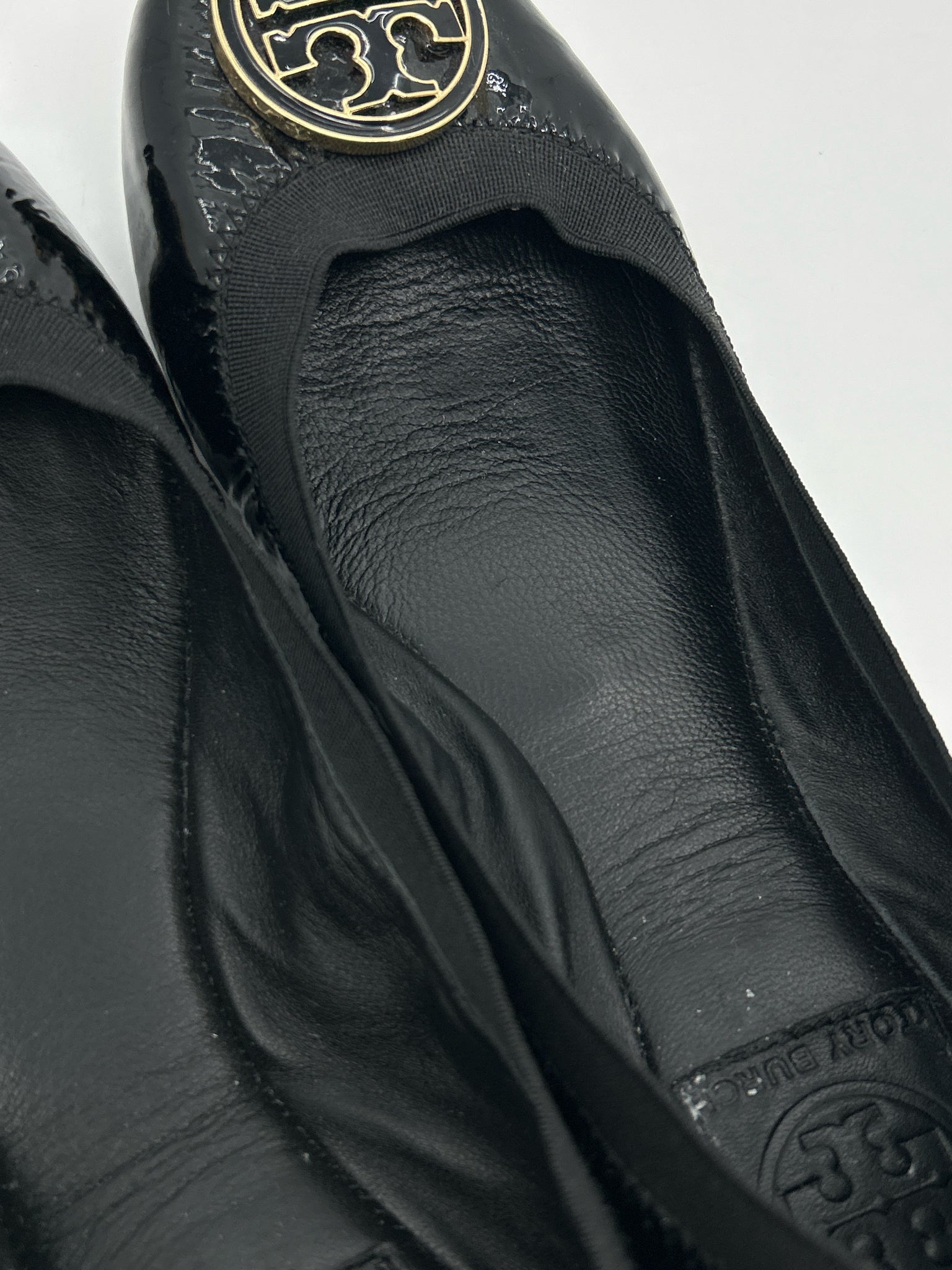 TORY BURCH Size 7M Black Women Flats