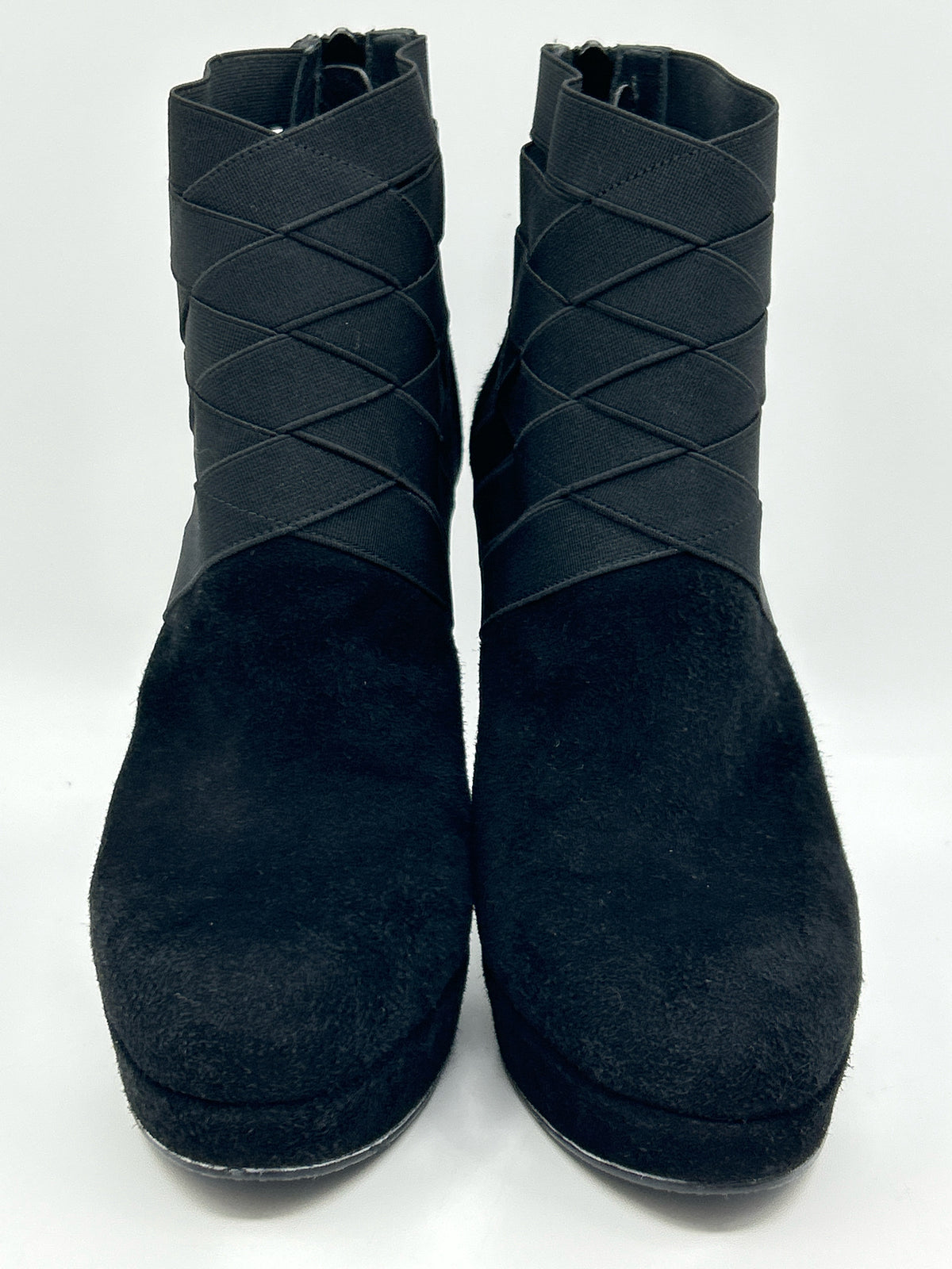 STUART WEITZMAN Size 9M Black Women Booties