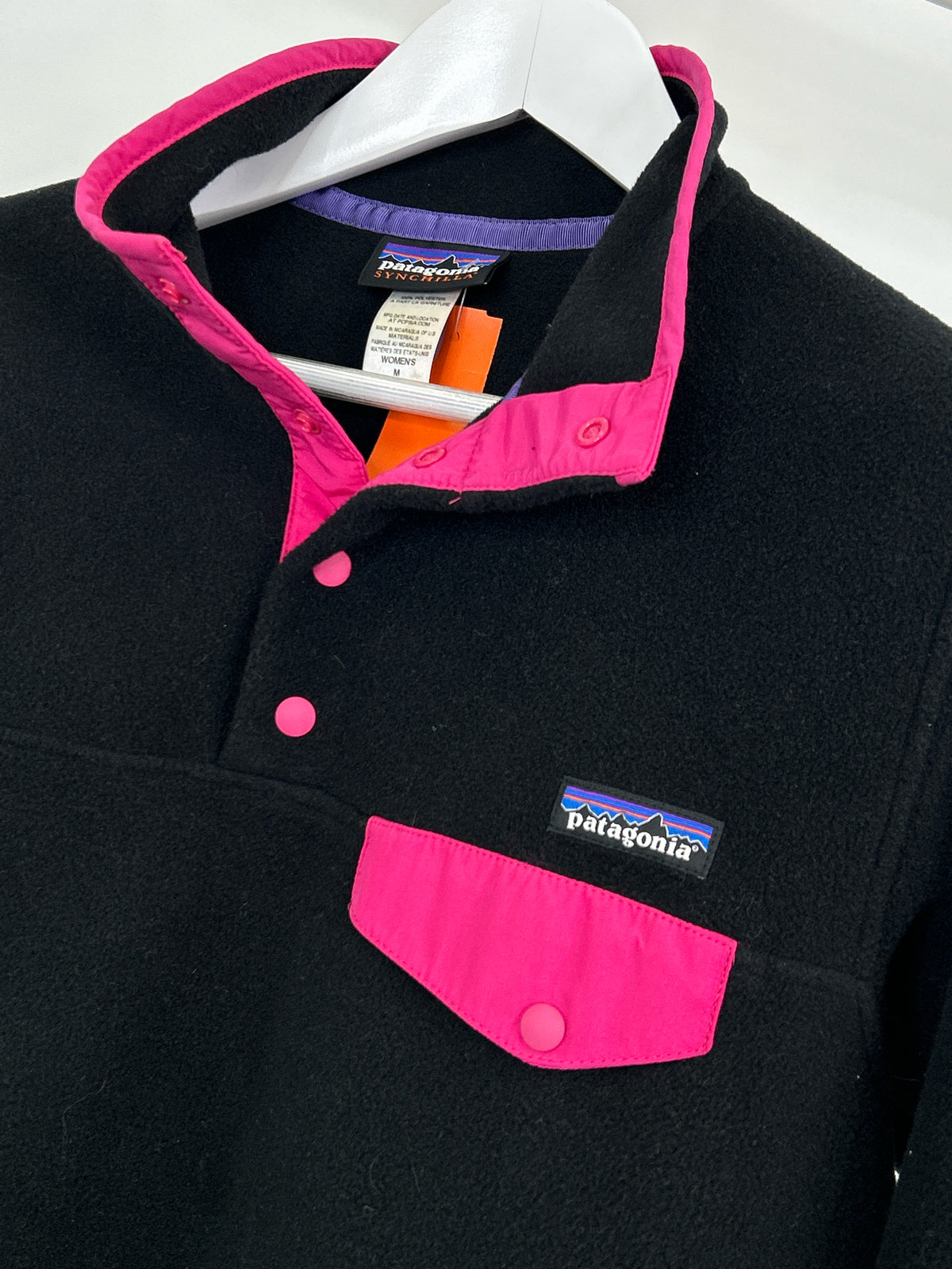 PATAGONIA Size M BLACK AND PINK Women Pullover