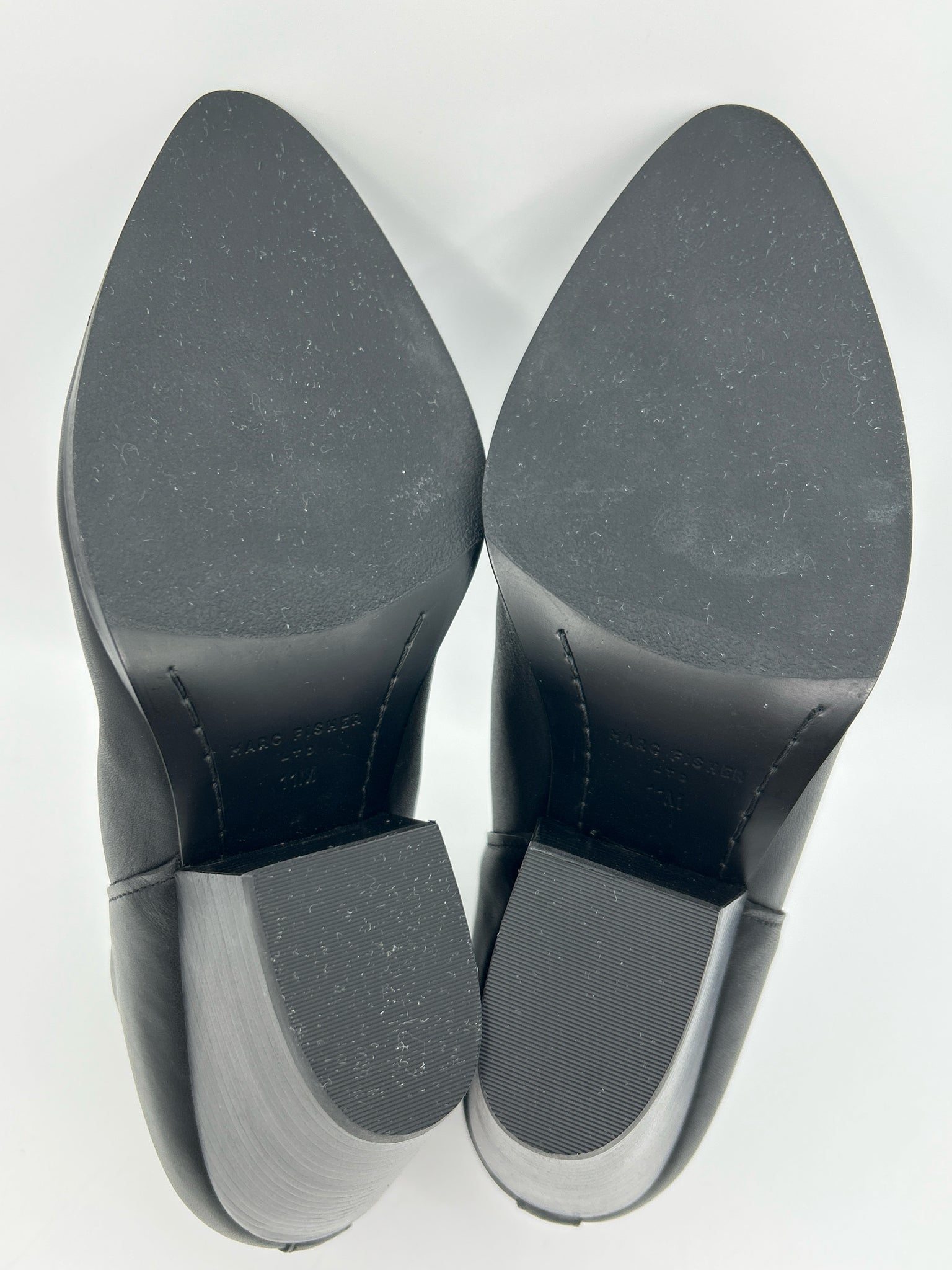 MARC FISHER Size 11M Black Women Booties