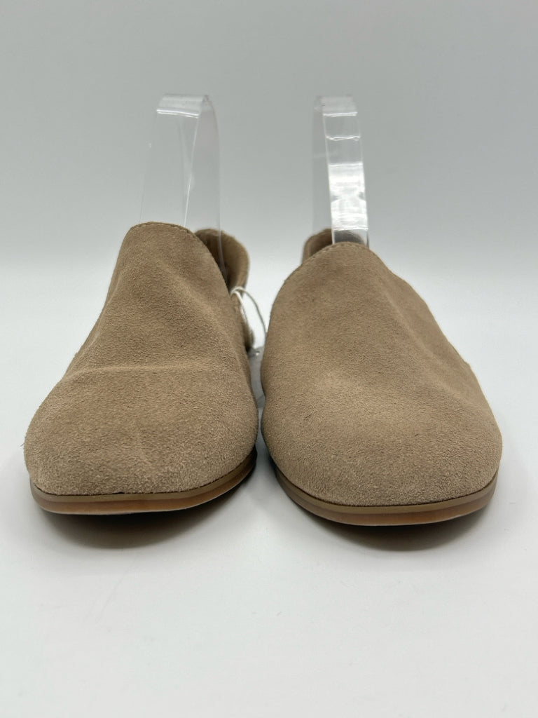 LUCKY BRAND Size 9M Taupe Flats