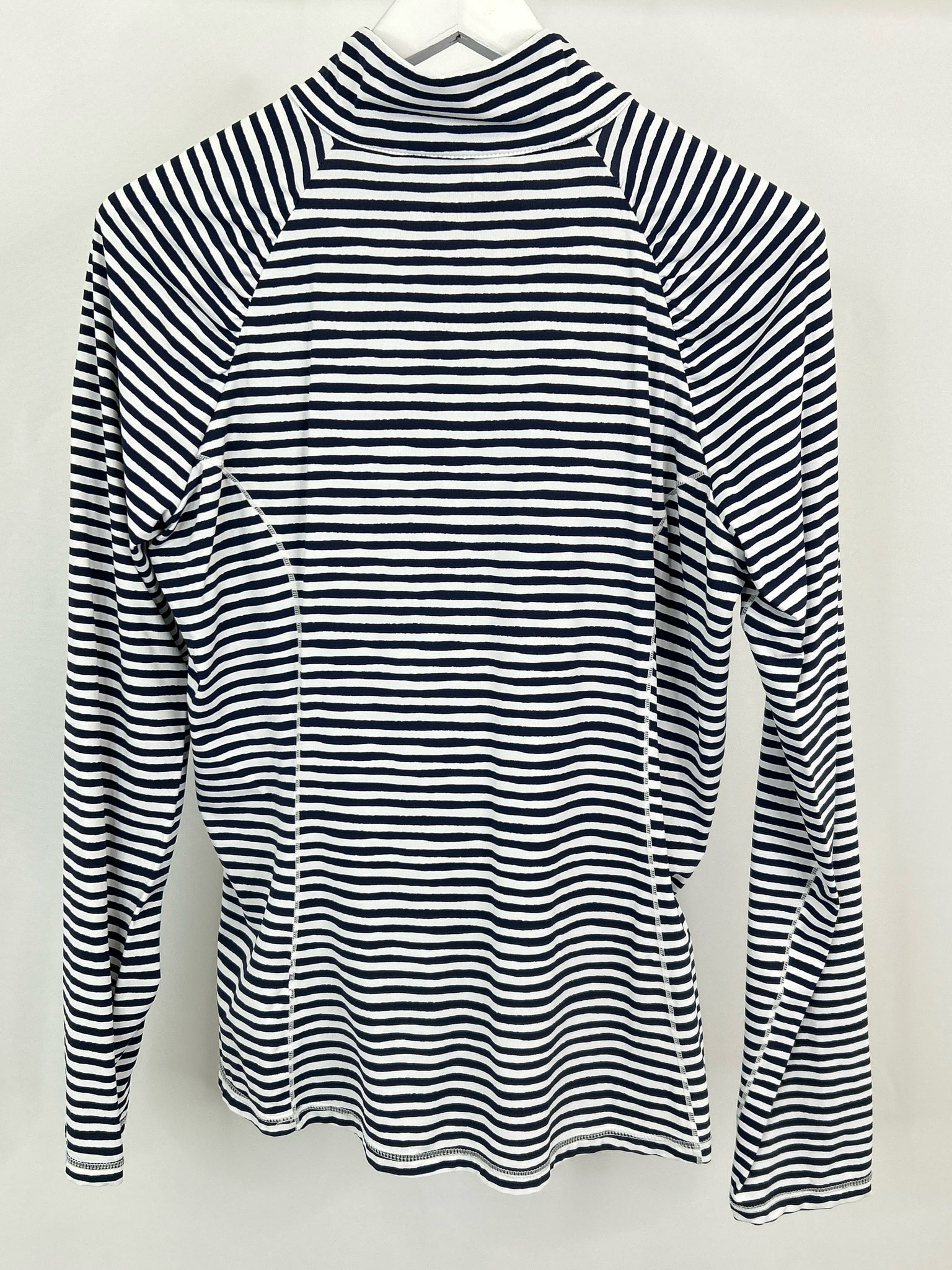 LILLY PULITZER Size XL NAVY STRIPED Women Pullover