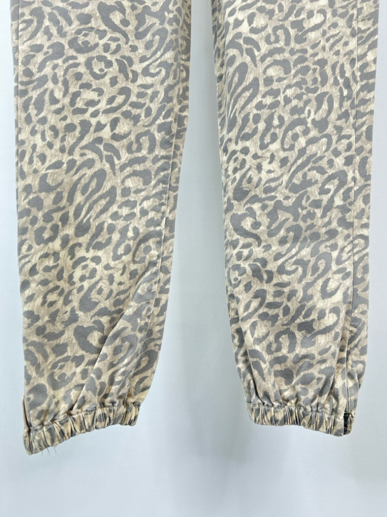 PAIGE Size 2 BEIGE AND GRAY Pants