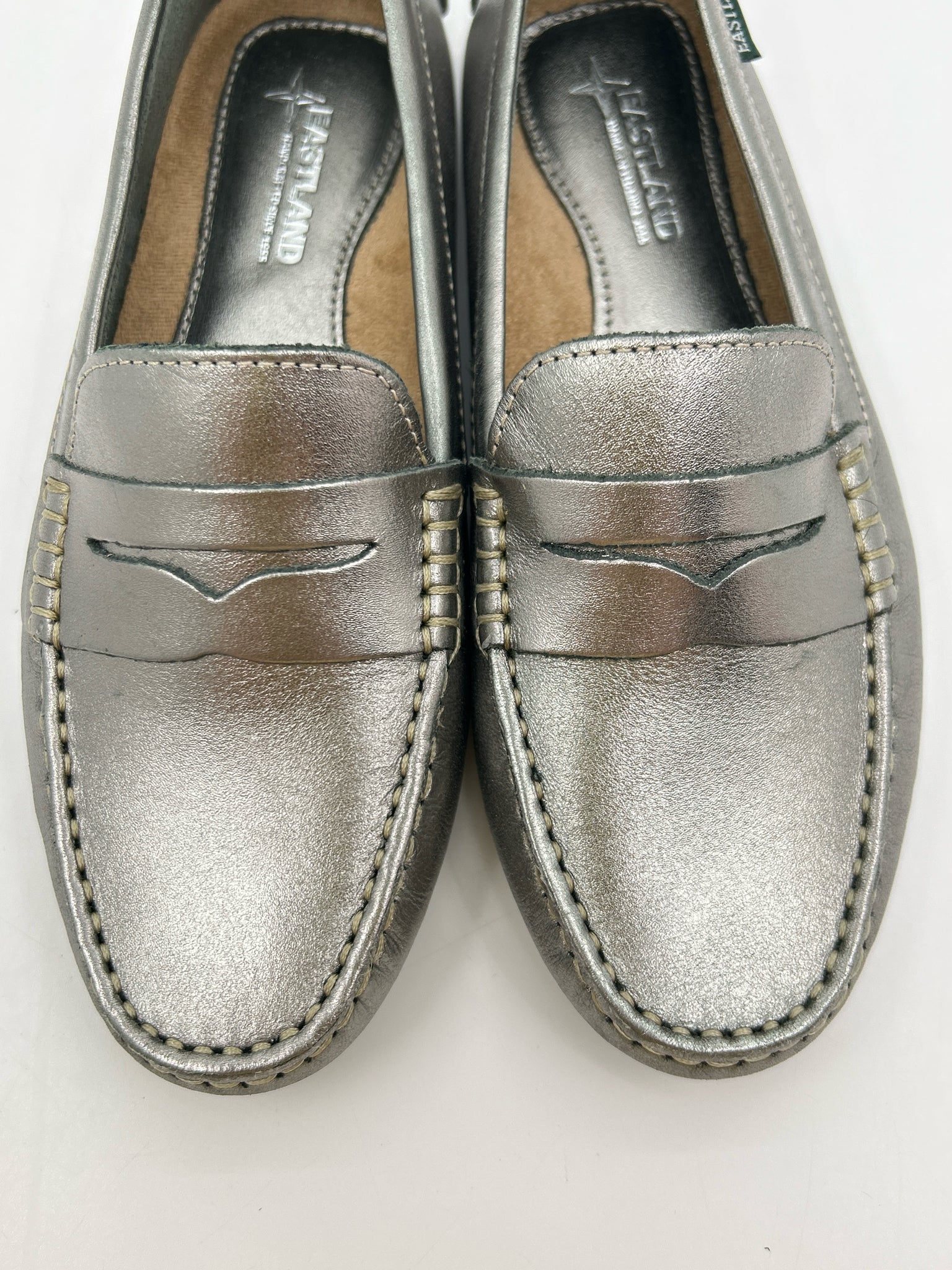 EASTLAND Size 7M Silver Metallic Women Loafer