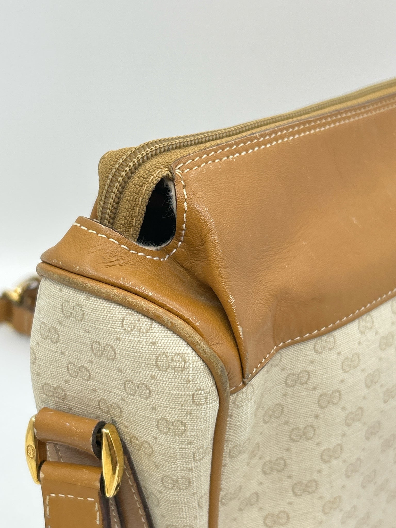 GUCCI Beige Women Purse