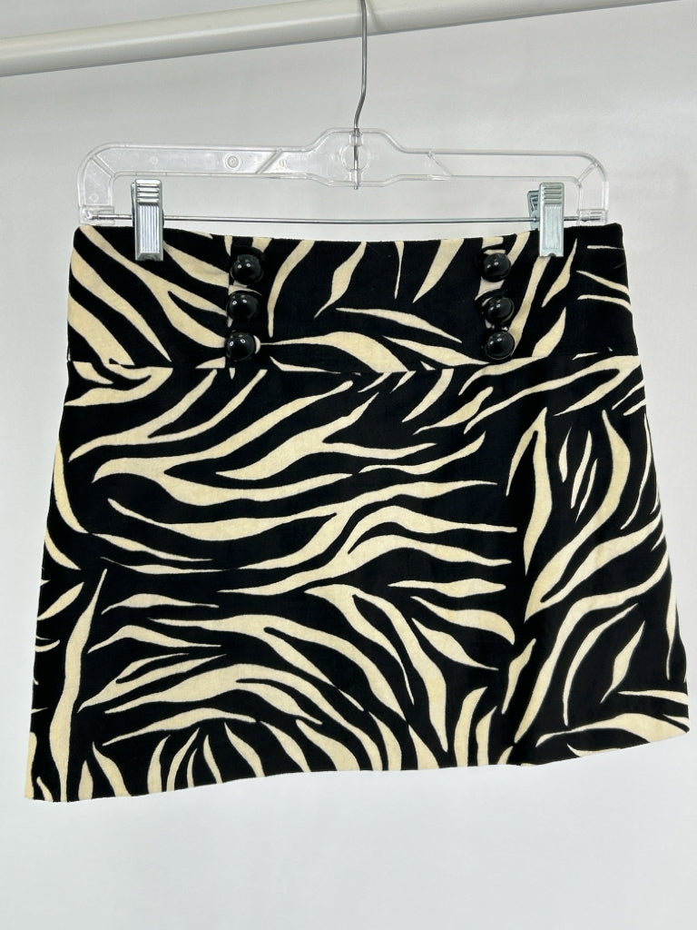 MILLY Women Size 2 Black Print Skirt