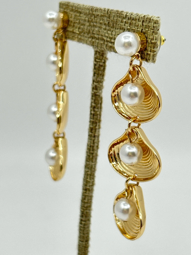 EYE CANDY Women Size One Size Gold Earrings