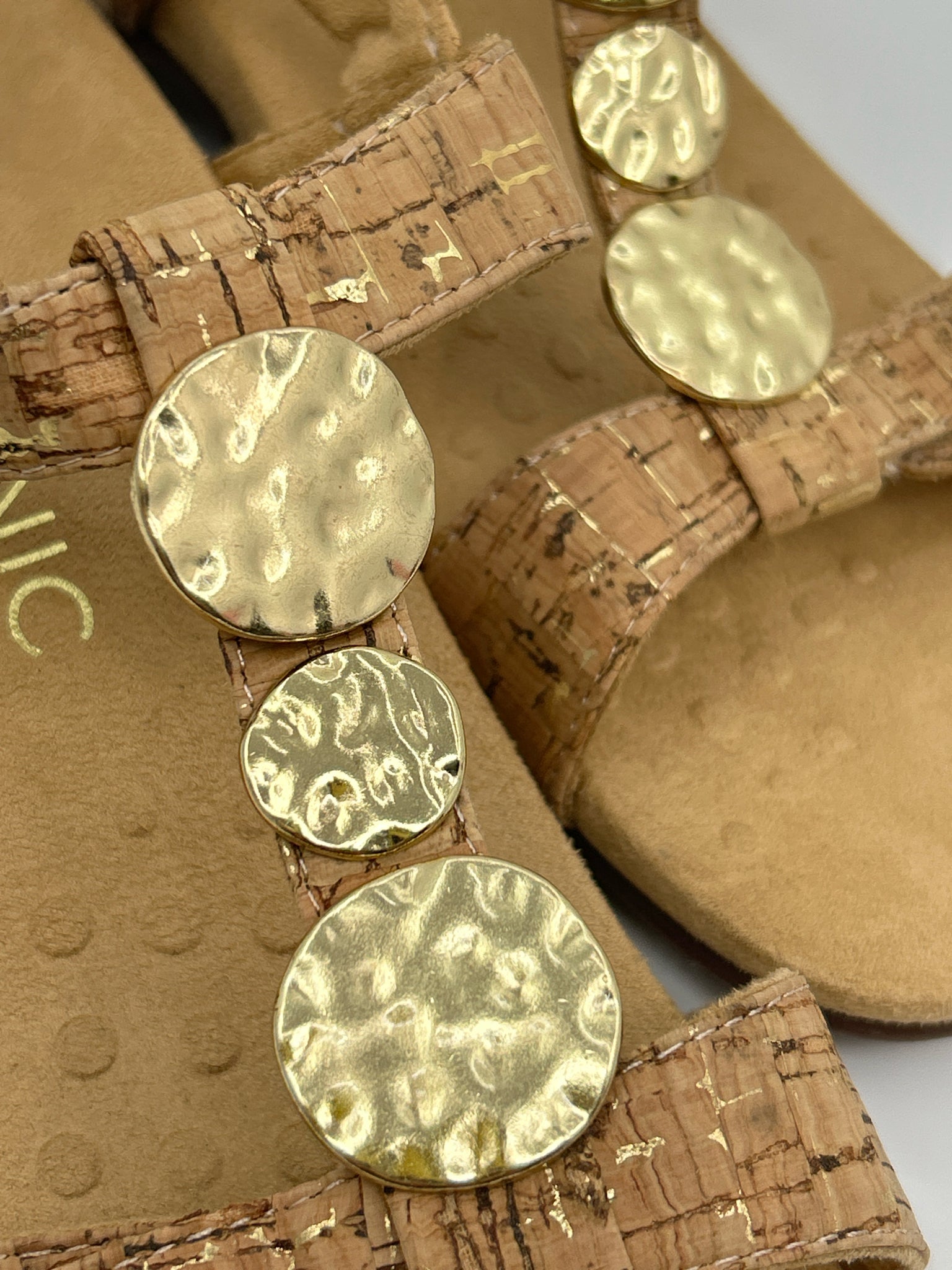 VIONIC Size 8 Cork Women Sandal