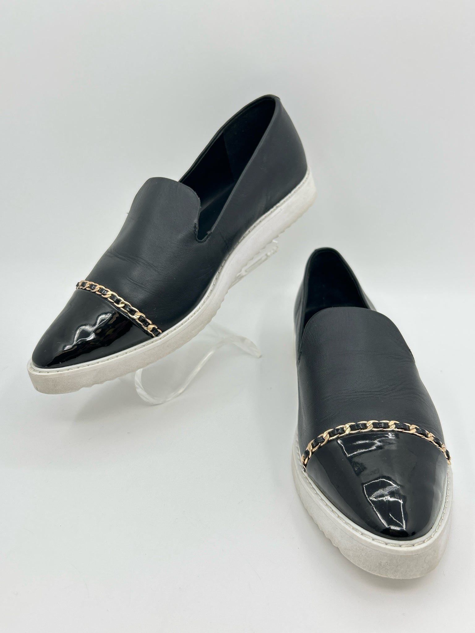 KARL LAGERFELD Size 8M Black Women's Shoes