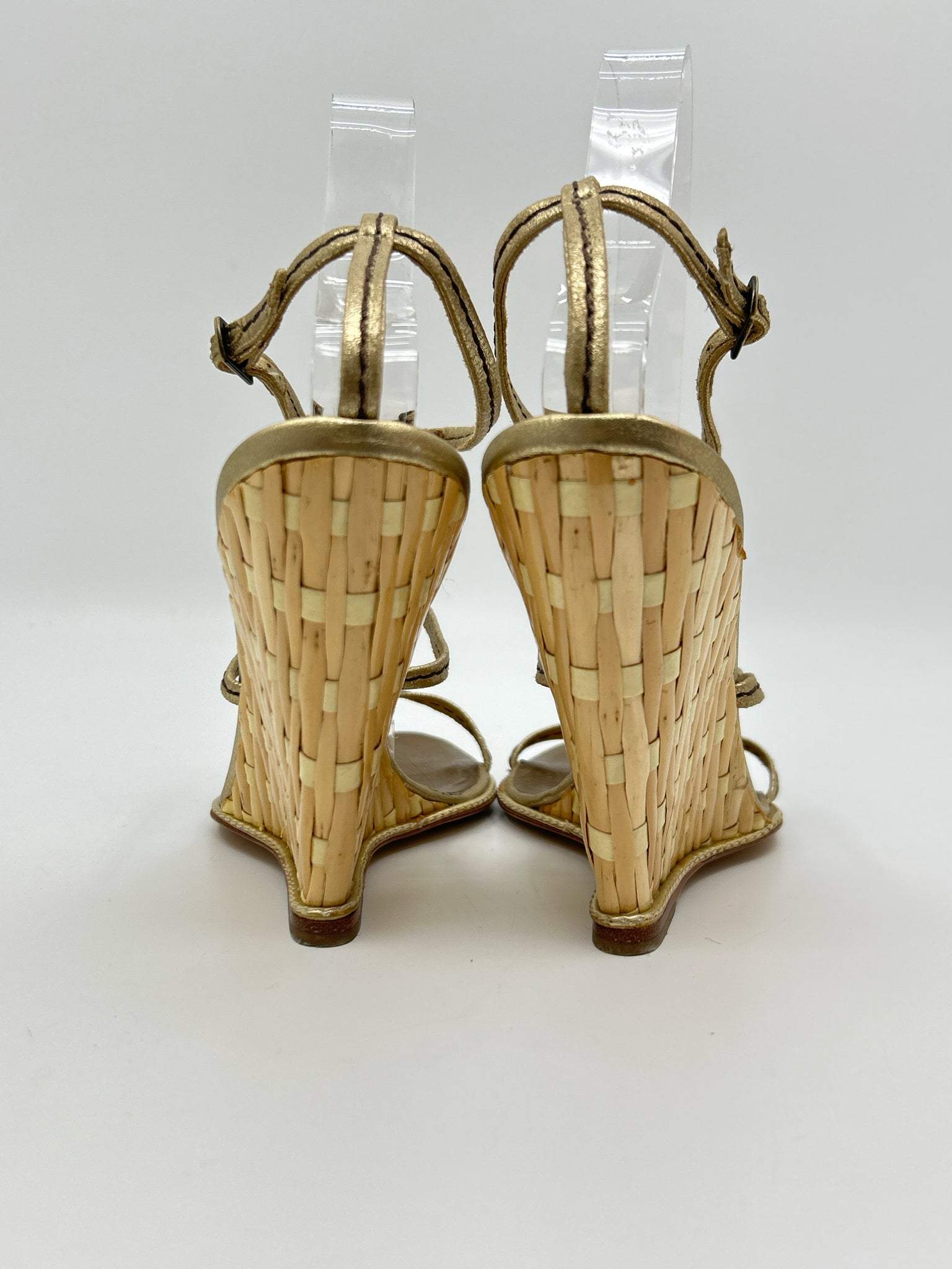 GIUSEPPE ZANOTTI Size 39 Gold Women Sandal