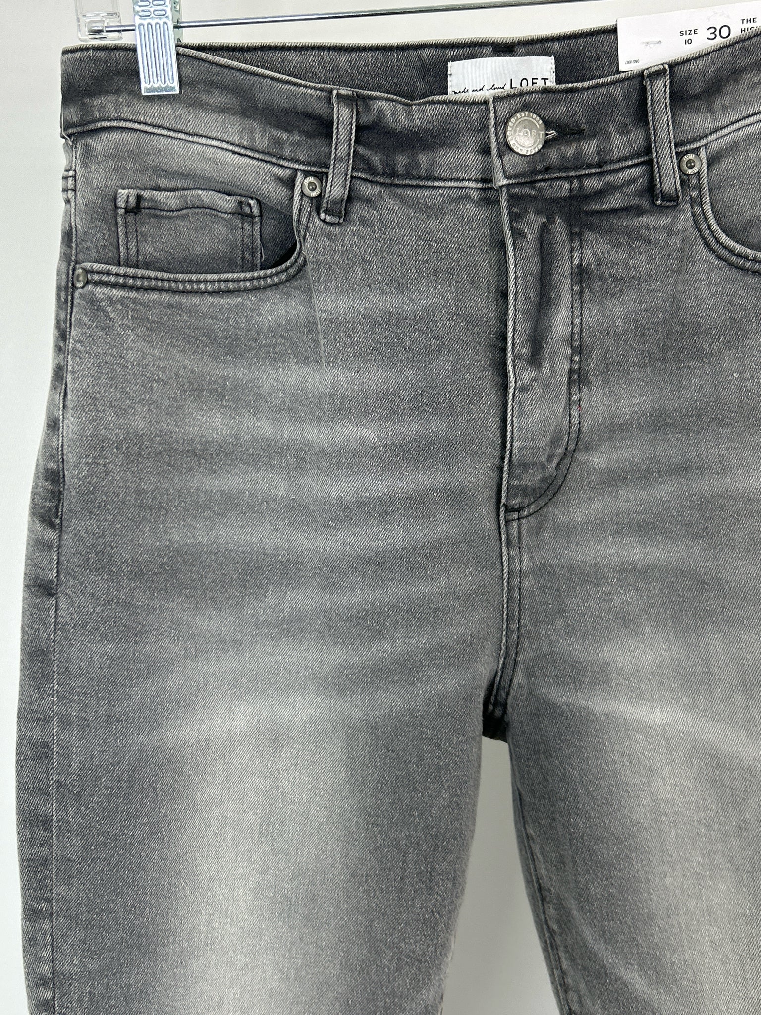 LOFT Size 10 GREY DENIM Women jeans