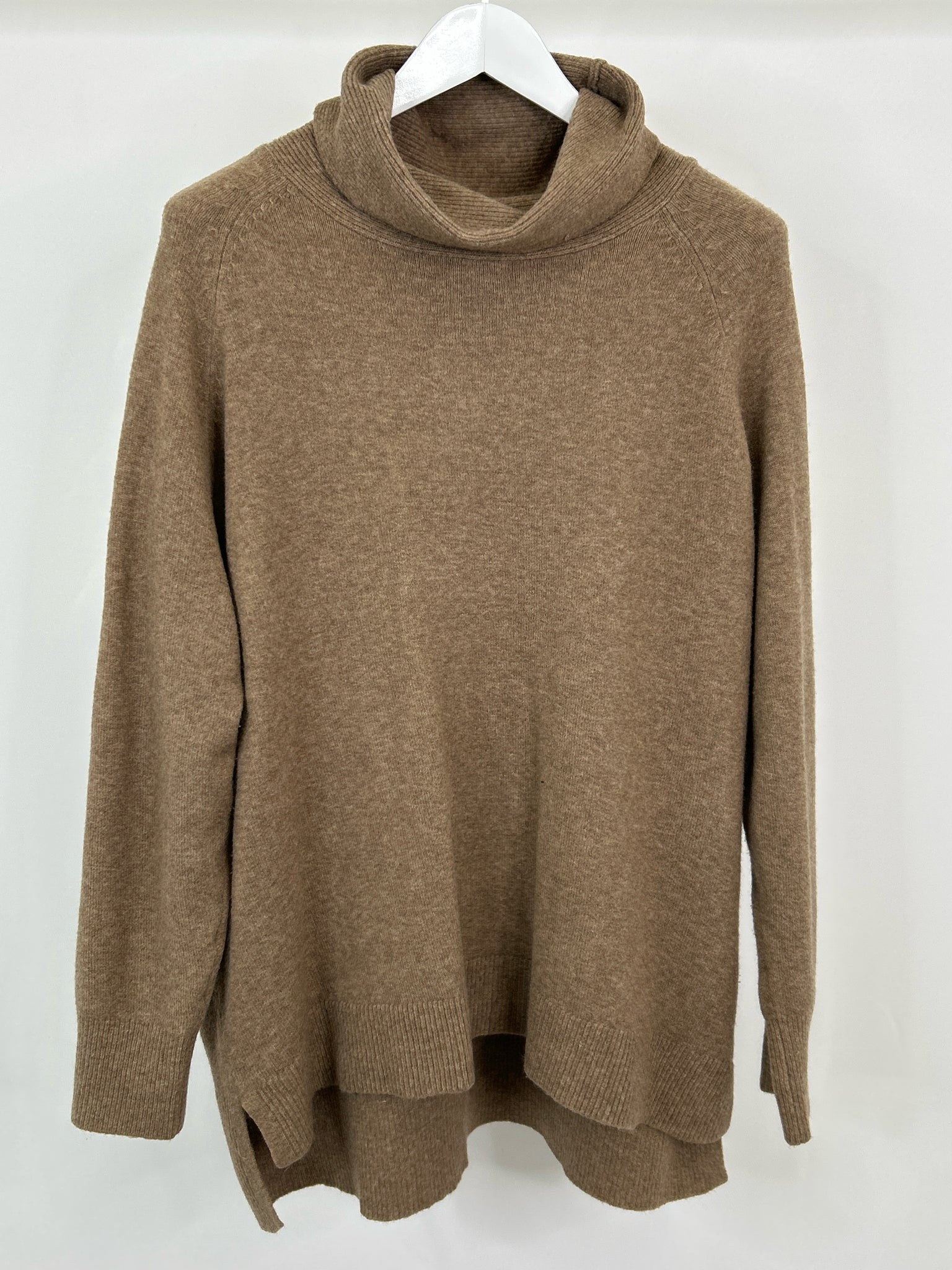 Live Unlimited Size XL Brown Women Sweater