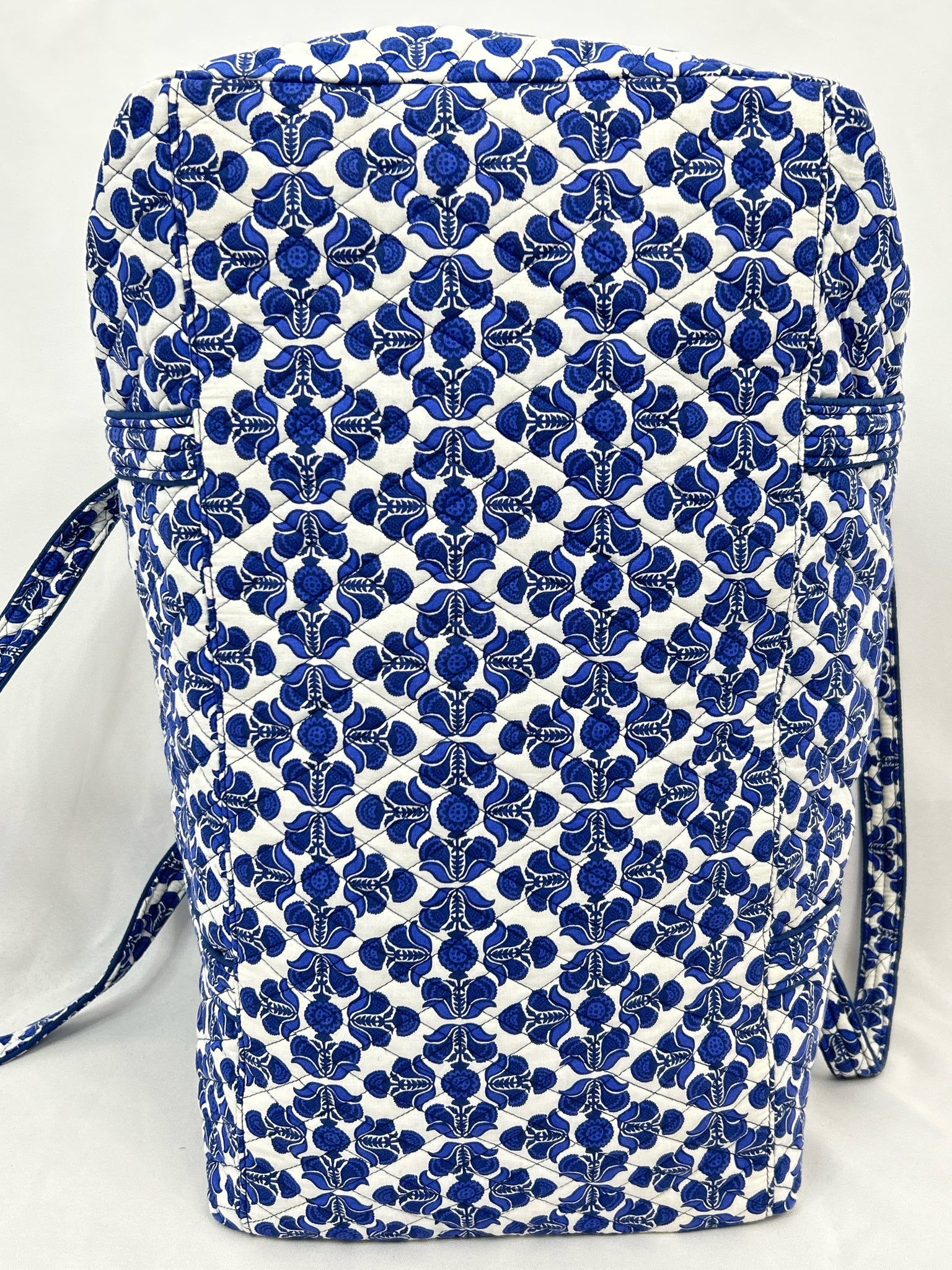 VERA BRADLEY WHITE AND BLUE Luggage