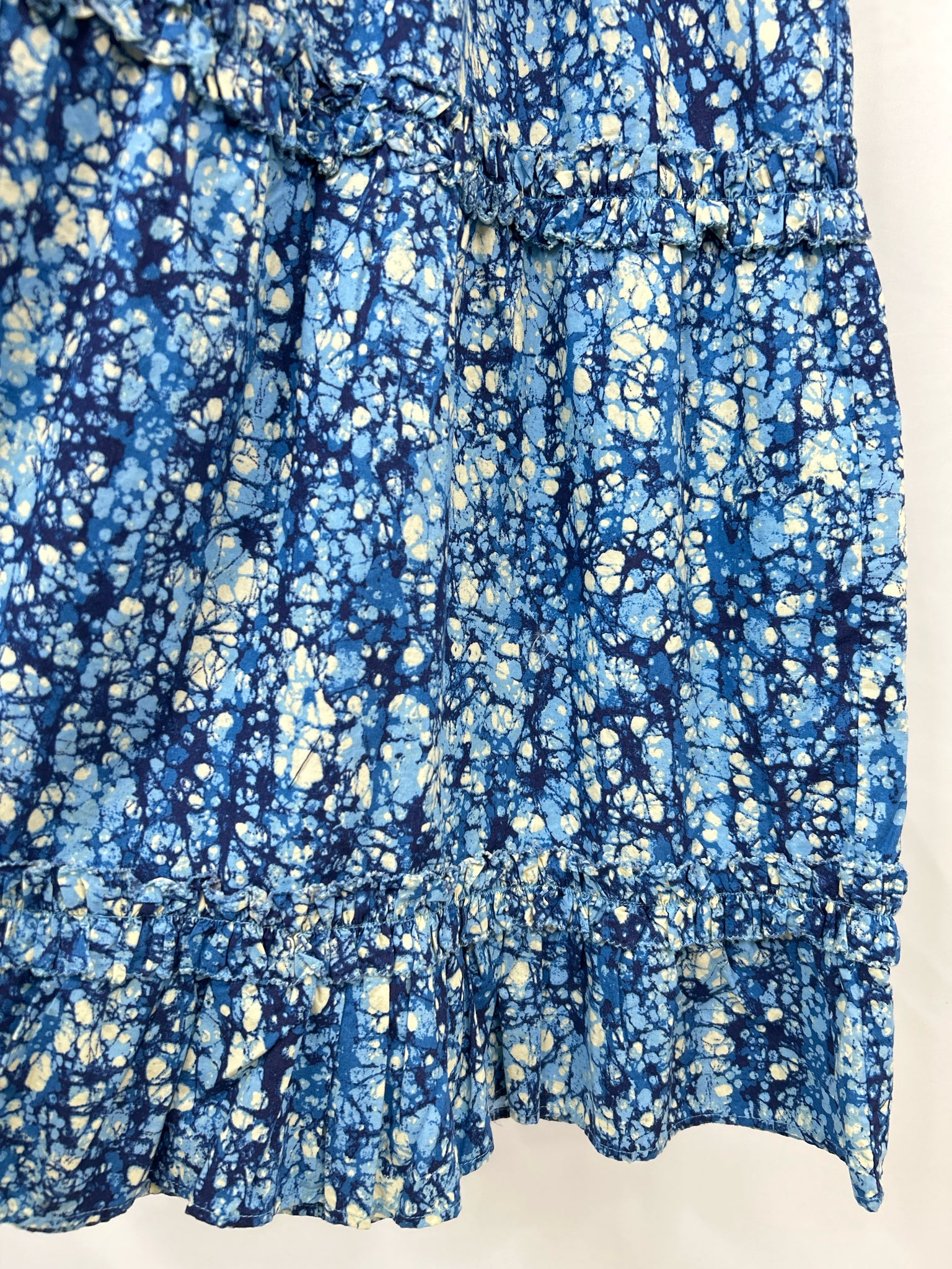 LOVE THE LABEL Size S blue and white Women Dress
