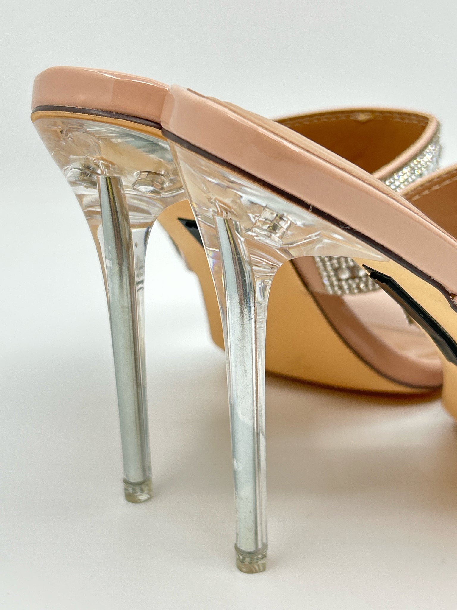 Azalea Wang Size 9 nude Women's Sandal