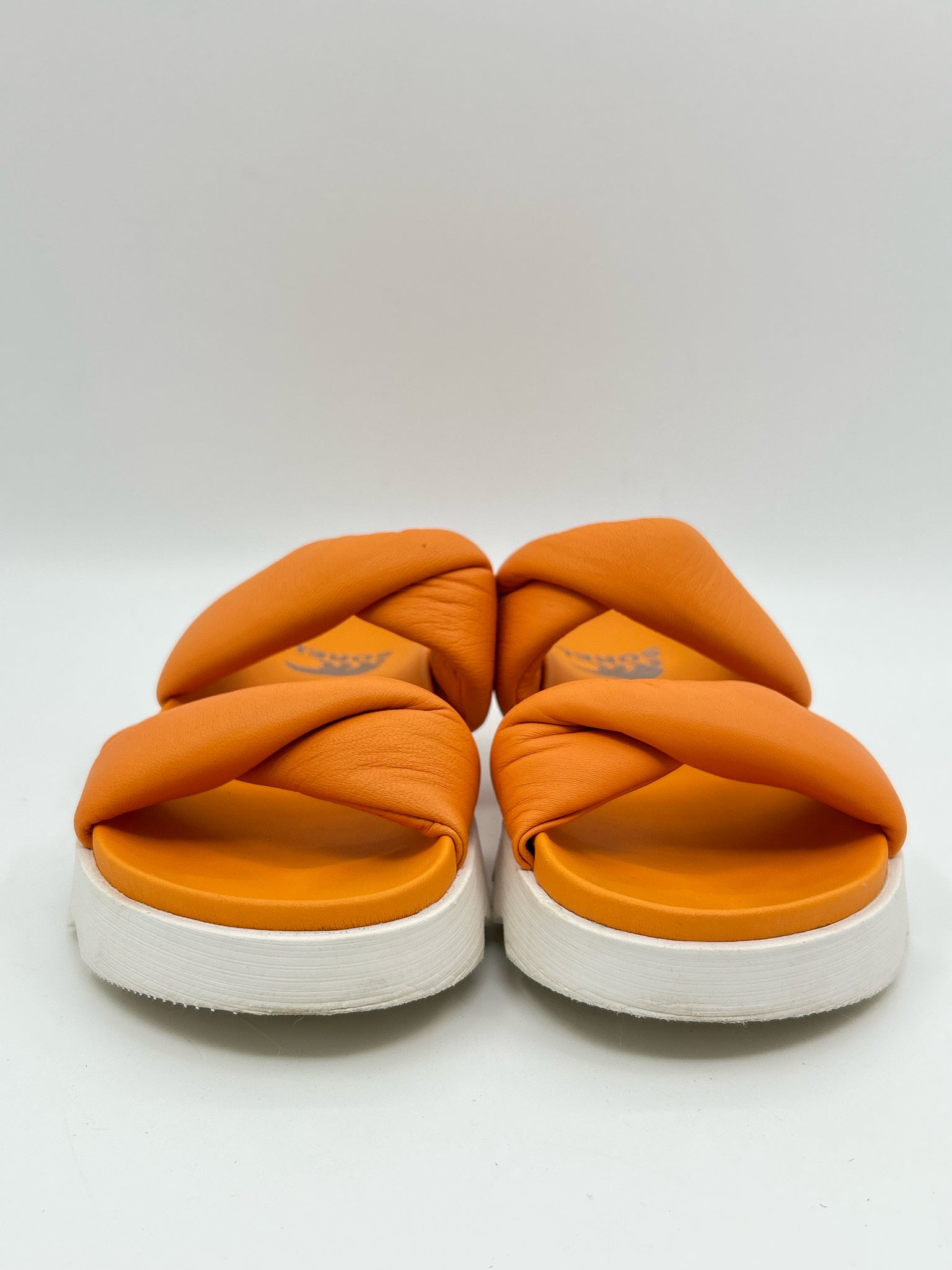 SOREL Size 6.5 Orange Women Sandal