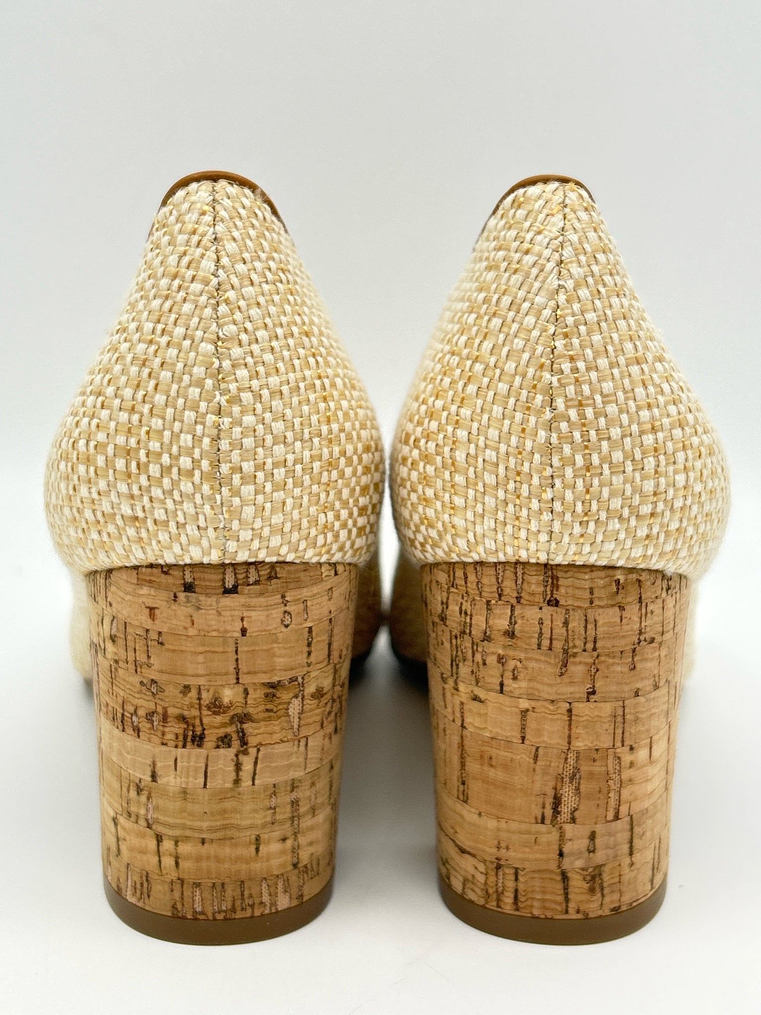 AEROSOLES Size 11M Natural Women Pumps