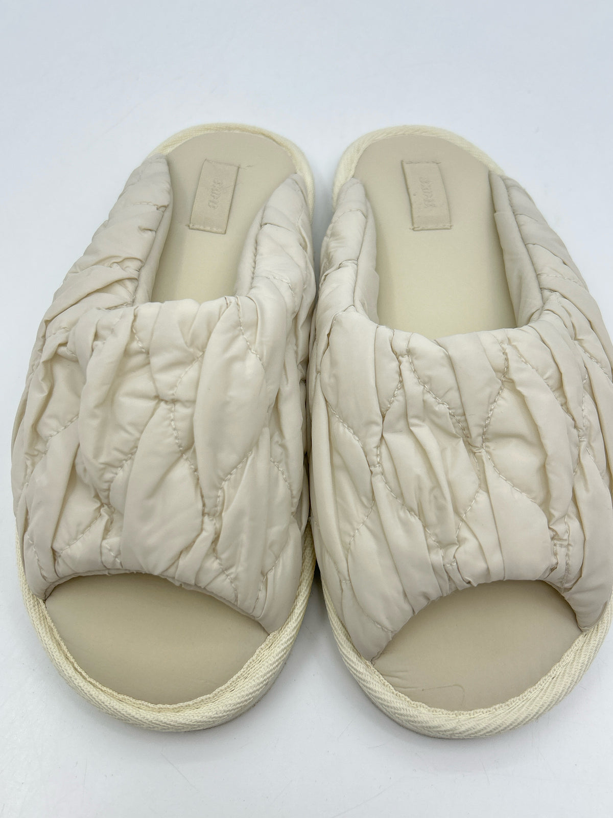 SKIMS Size 38/8 Beige Women Flats