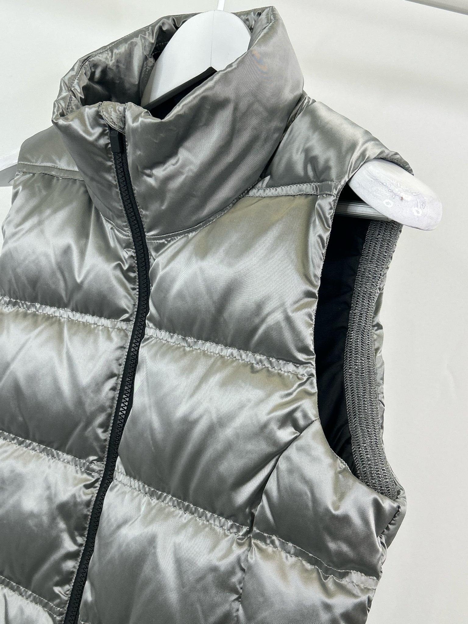 ATHLETA Size M Silver Women Vest