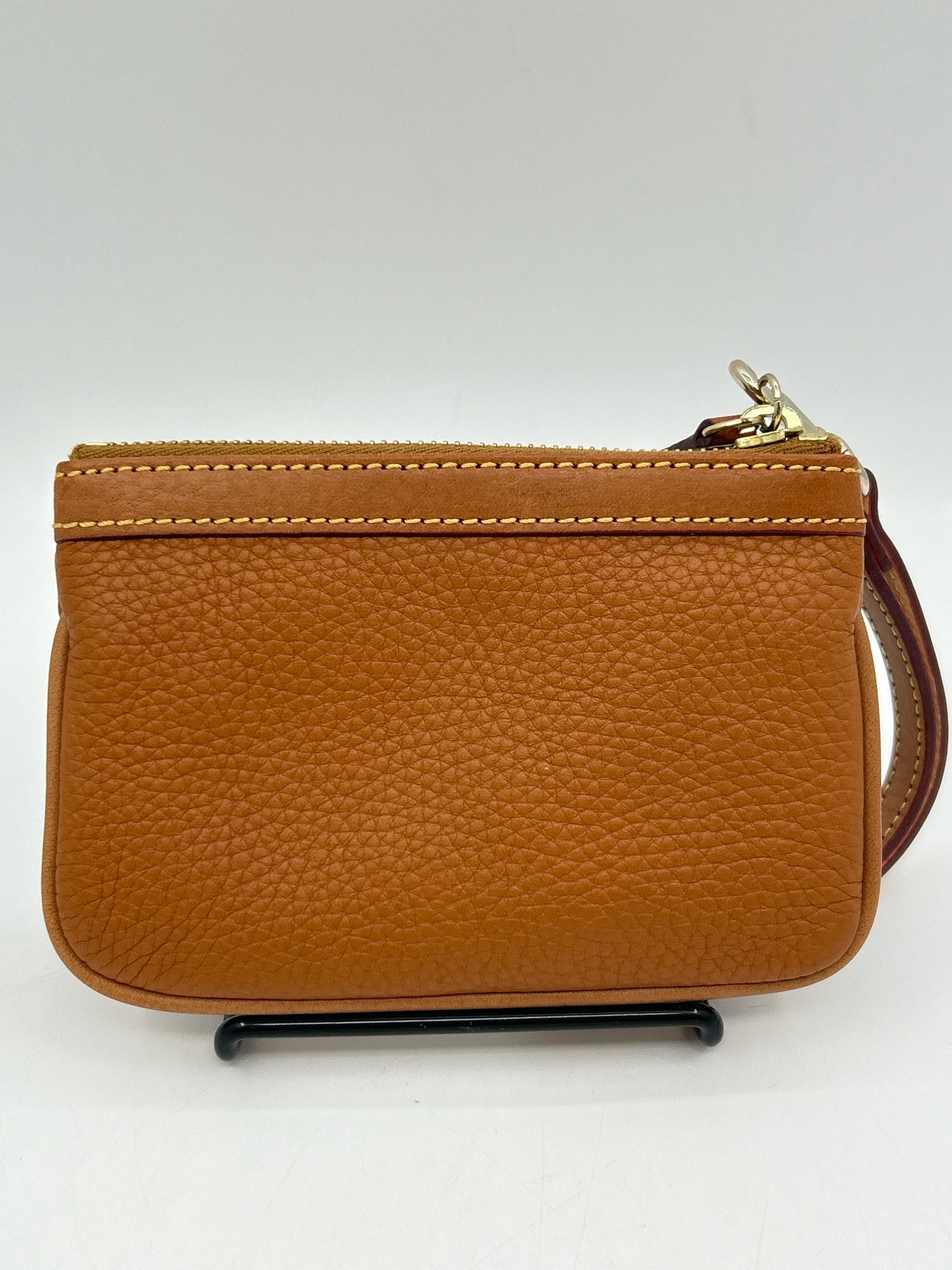 DOONEY & BOURKE Camel Women Wristlet