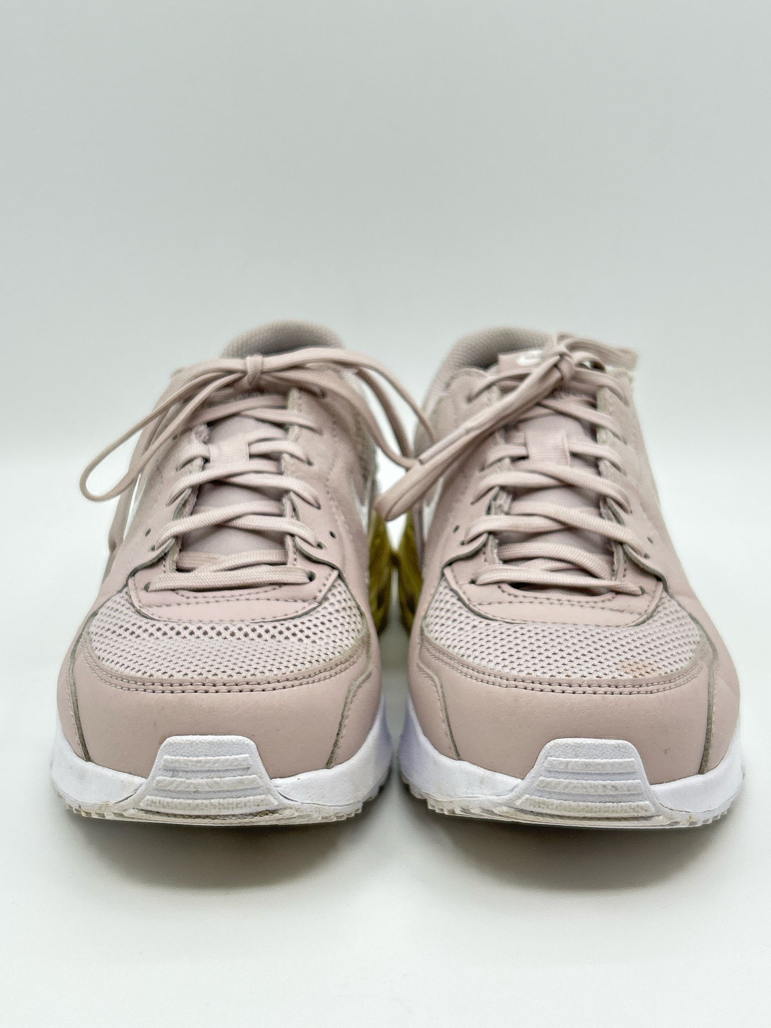 NIKE Size 8 Lilac Women Sneakers