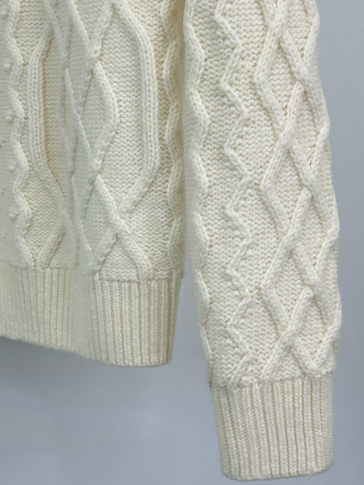 White House Black Market Size S off white Women Sweater