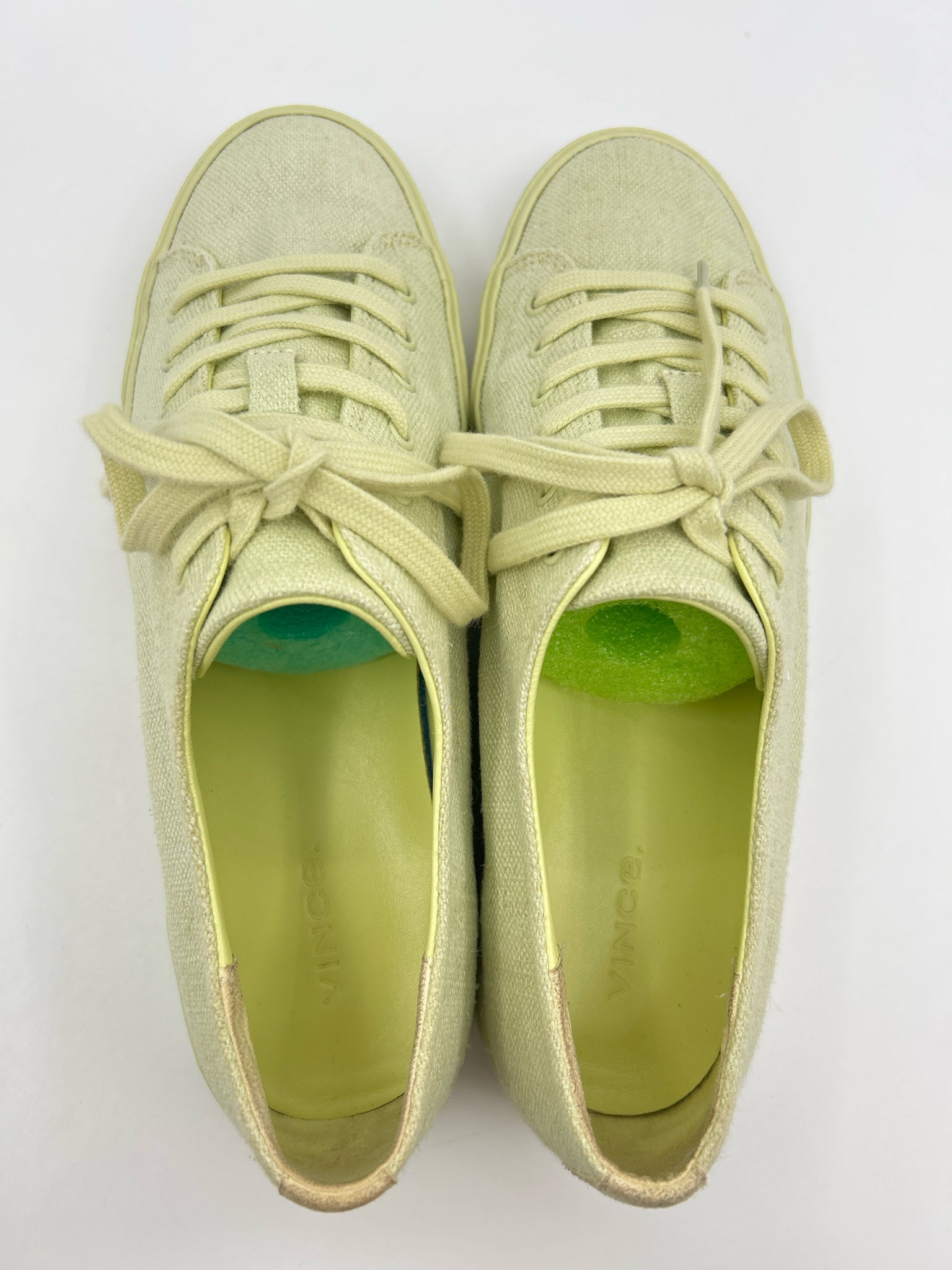 VINCE Size 8.5M Green Women Sneakers