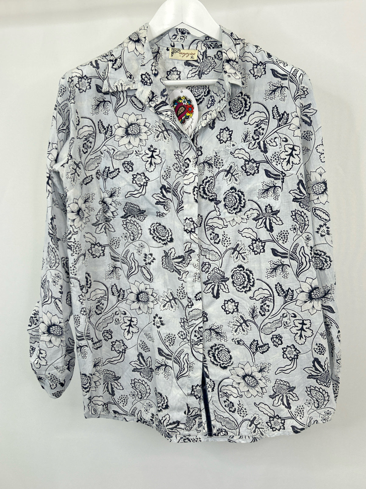 MAGAZINE Size XL Blue Print Women Shirt