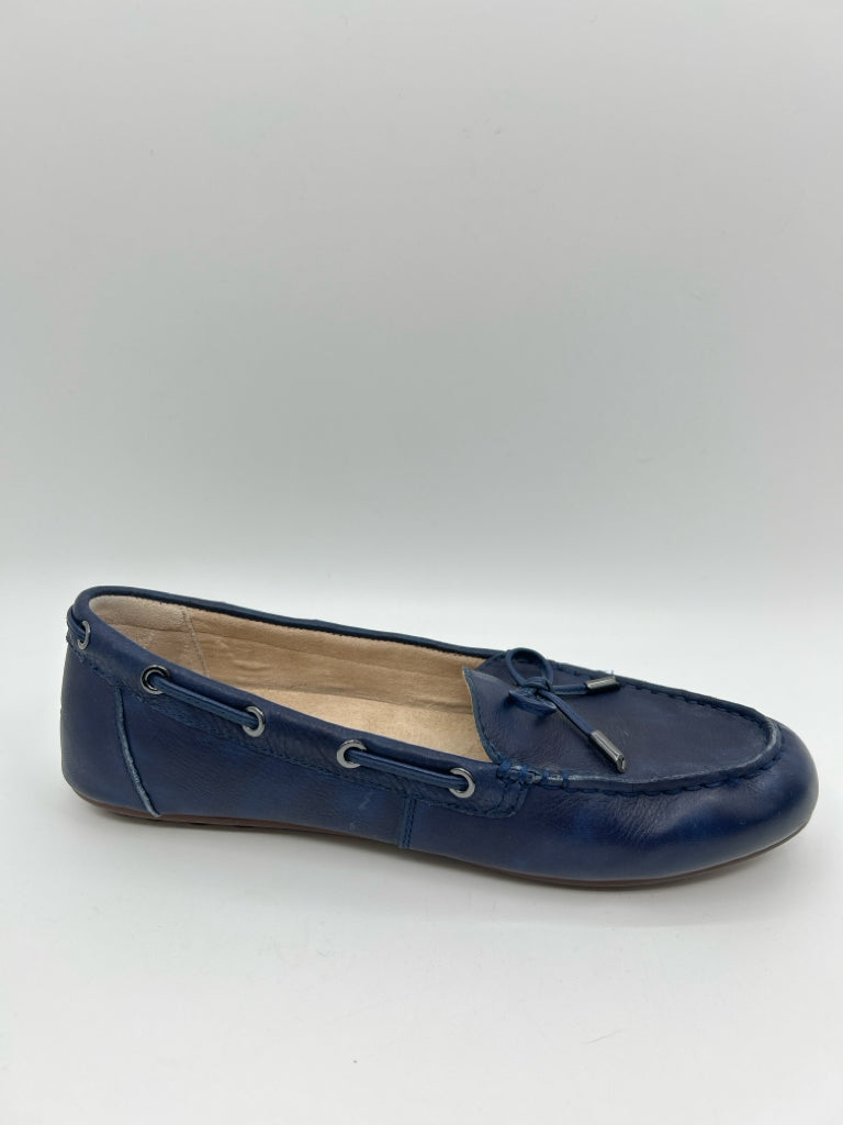 VIONIC Women Size 10 Navy Loafer Flats