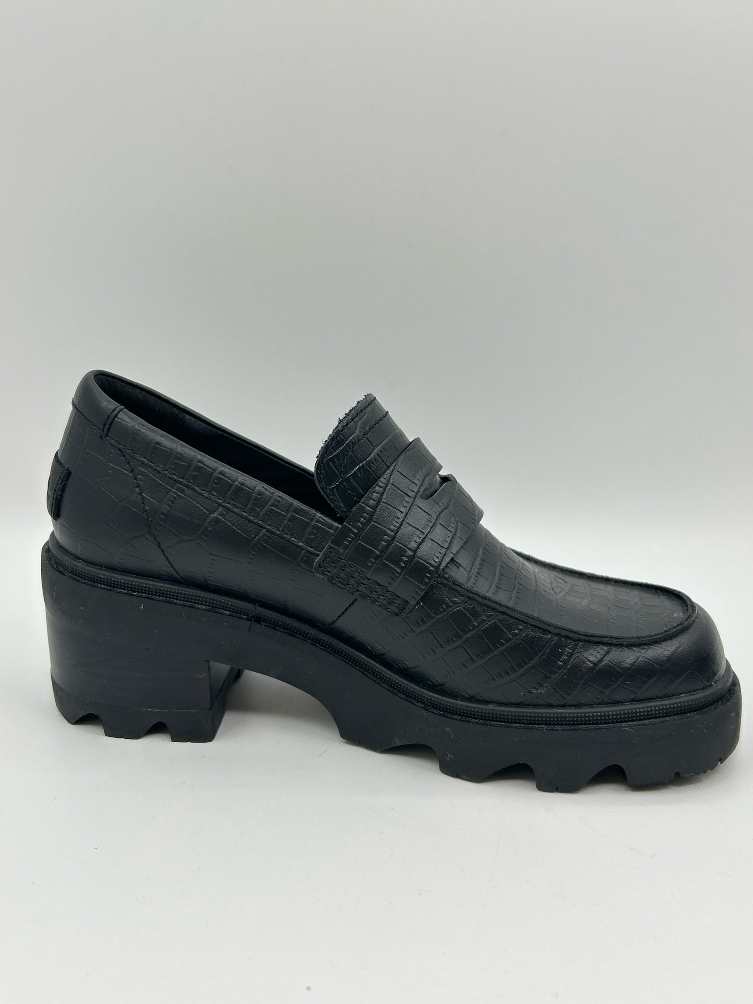 SOREL Size 7.5 Black Women Loafer