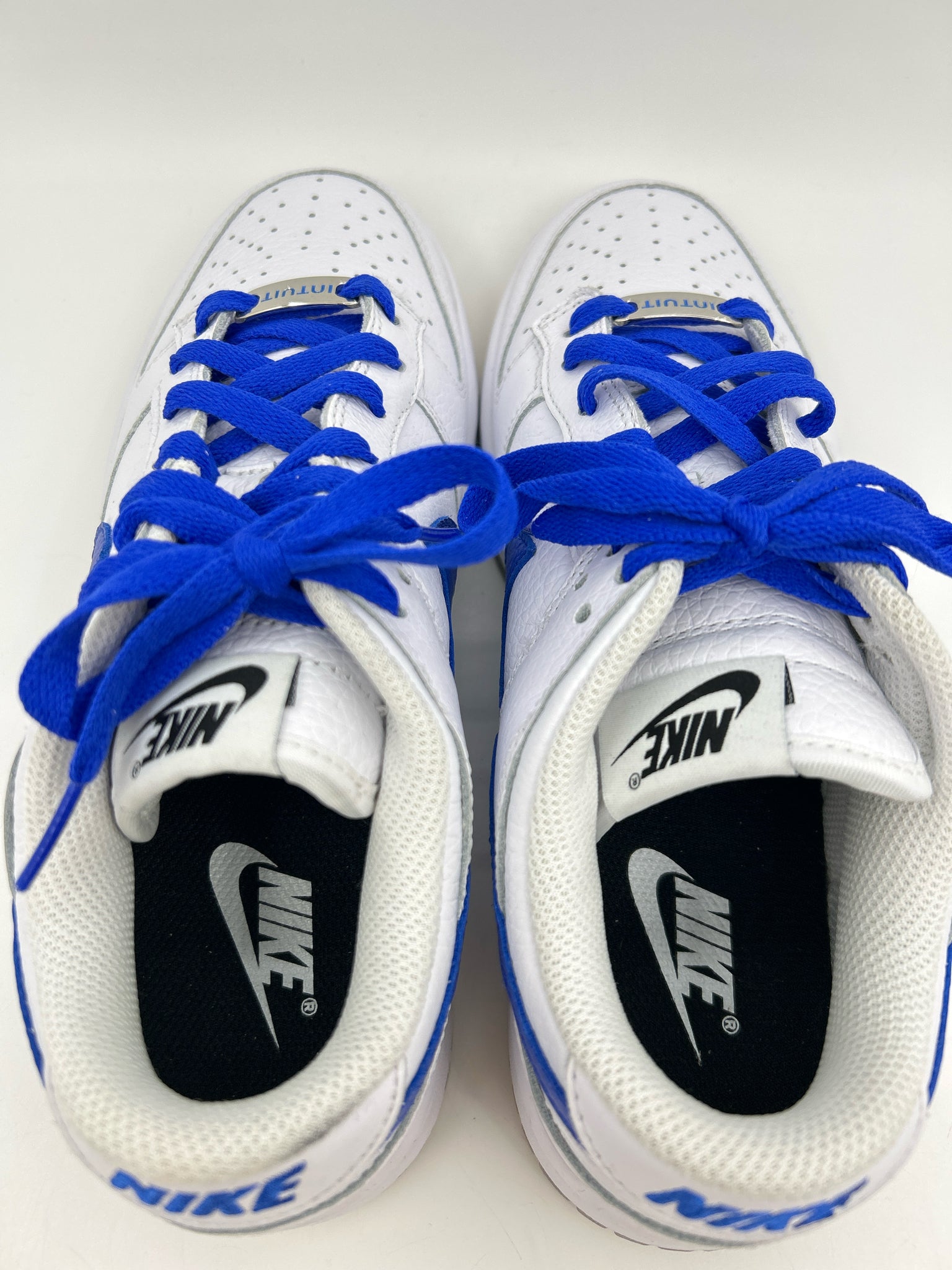NIKE Size 7 BLUE & WHITE Women Sneakers