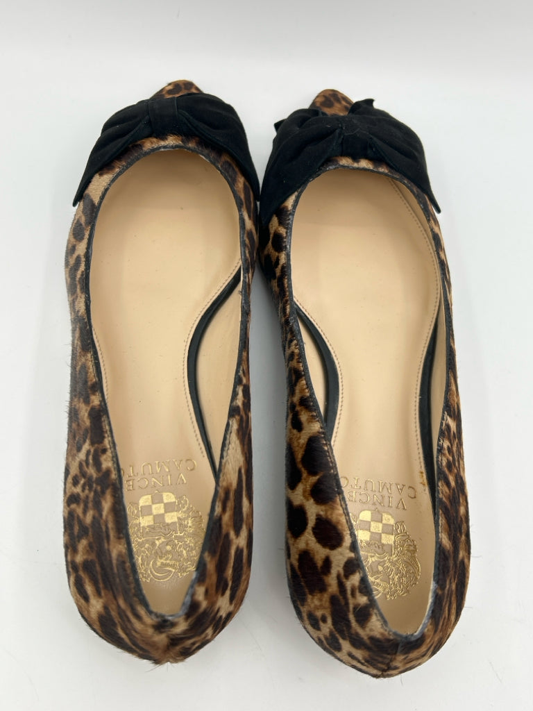 VINCE CAMUTO Women Size 9.5M BROWN & BLACK Flats