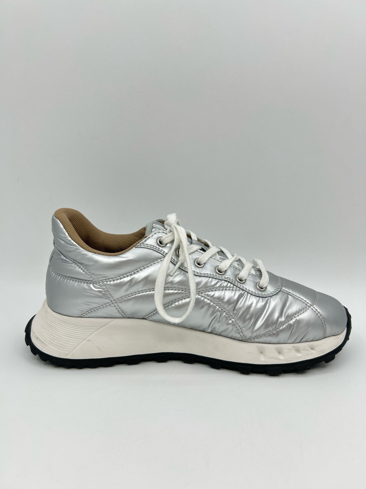BLONDO Size 9.5M METALLIC Women Sneakers