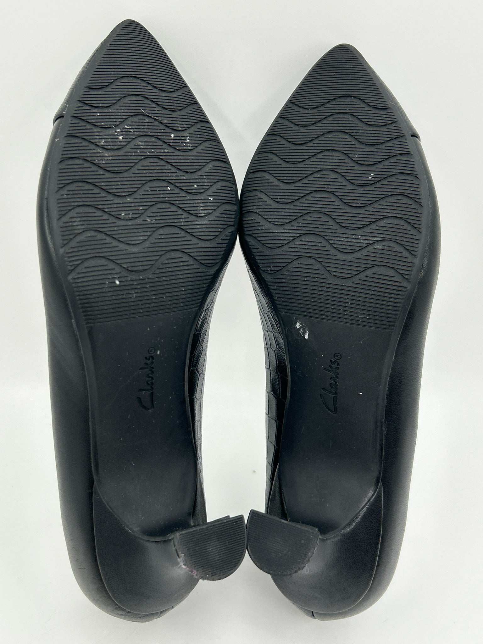 CLARKS Size 9 Black Women Pumps