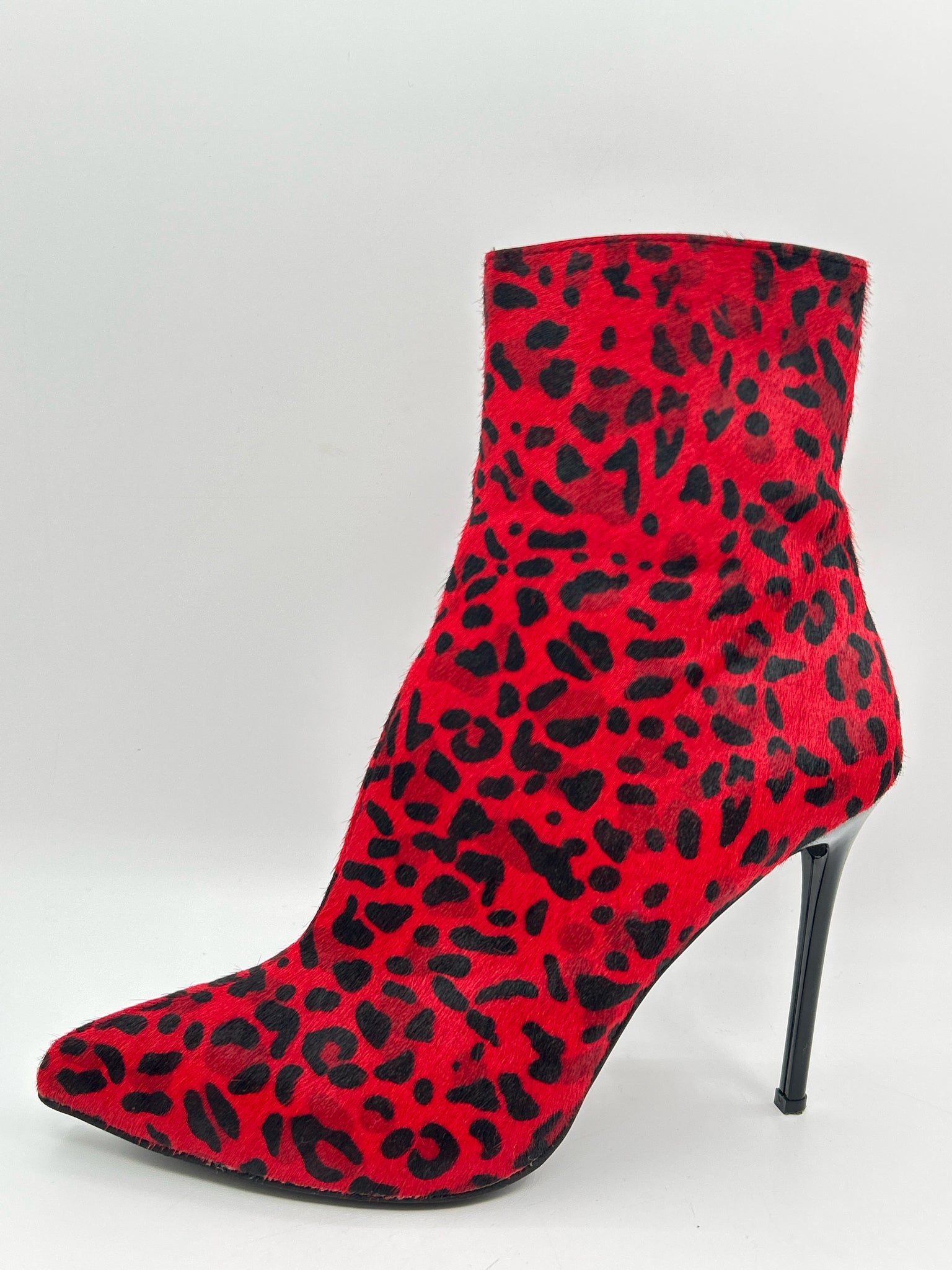 JEFFREY CAMPBELL Size 8.5 Red & Black Women Booties