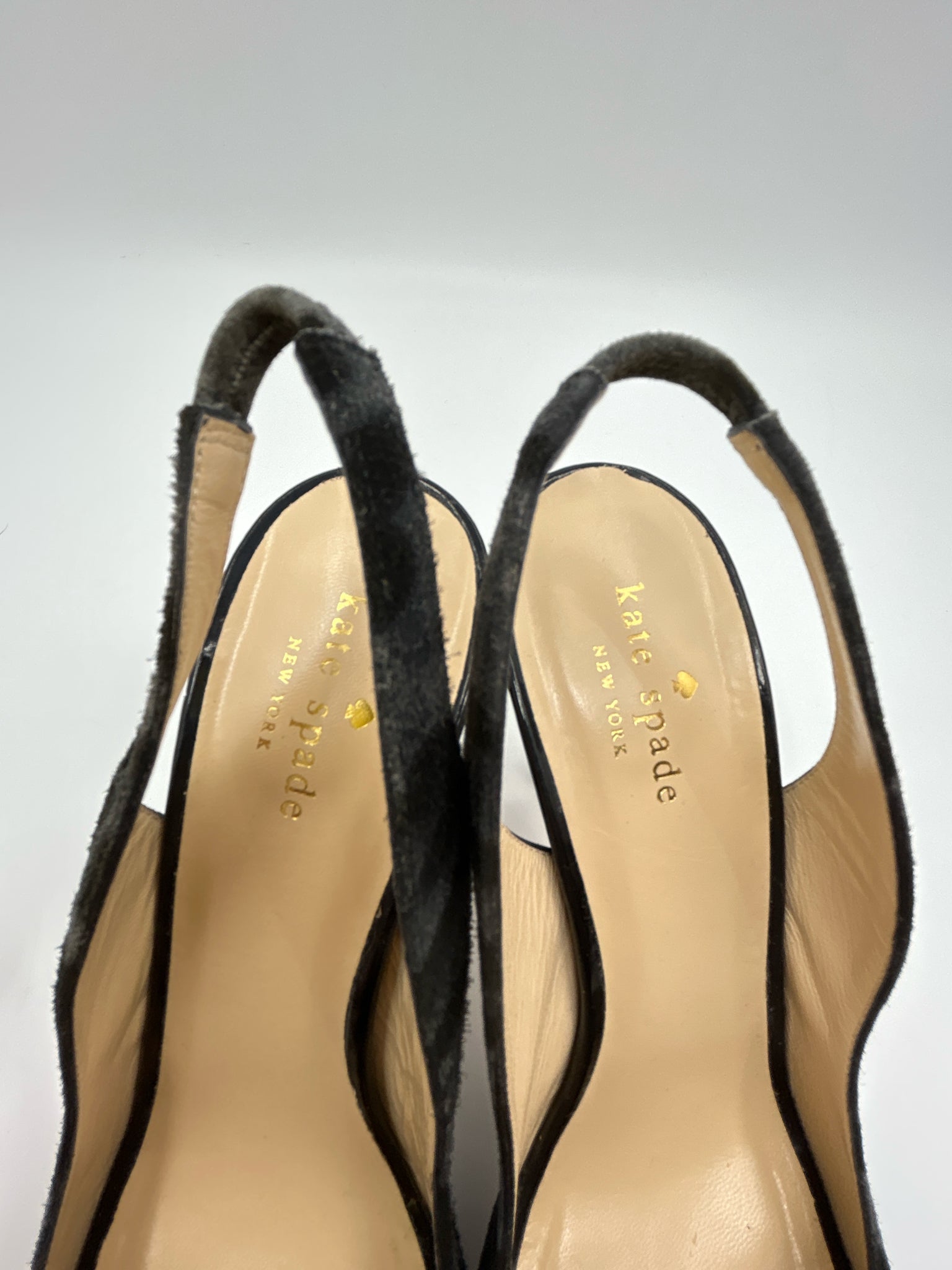 KATE SPADE Size 8.5B Grey & Black Women Sandal