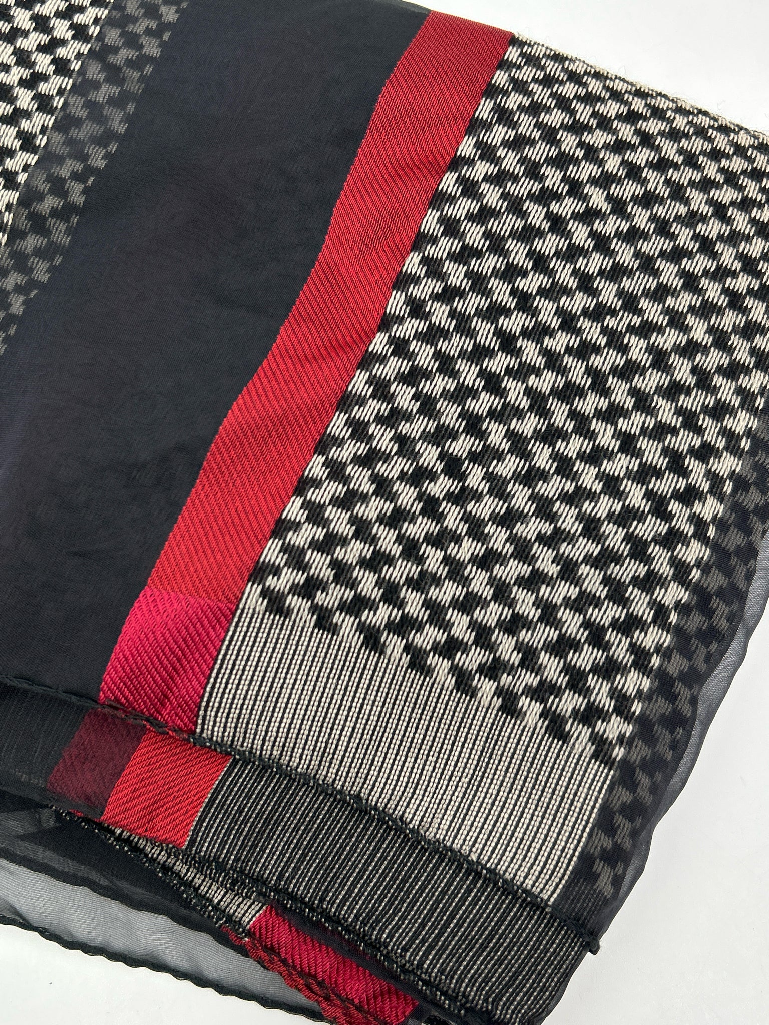 ARMANI COLLEZIONI Black Print Women Scarf