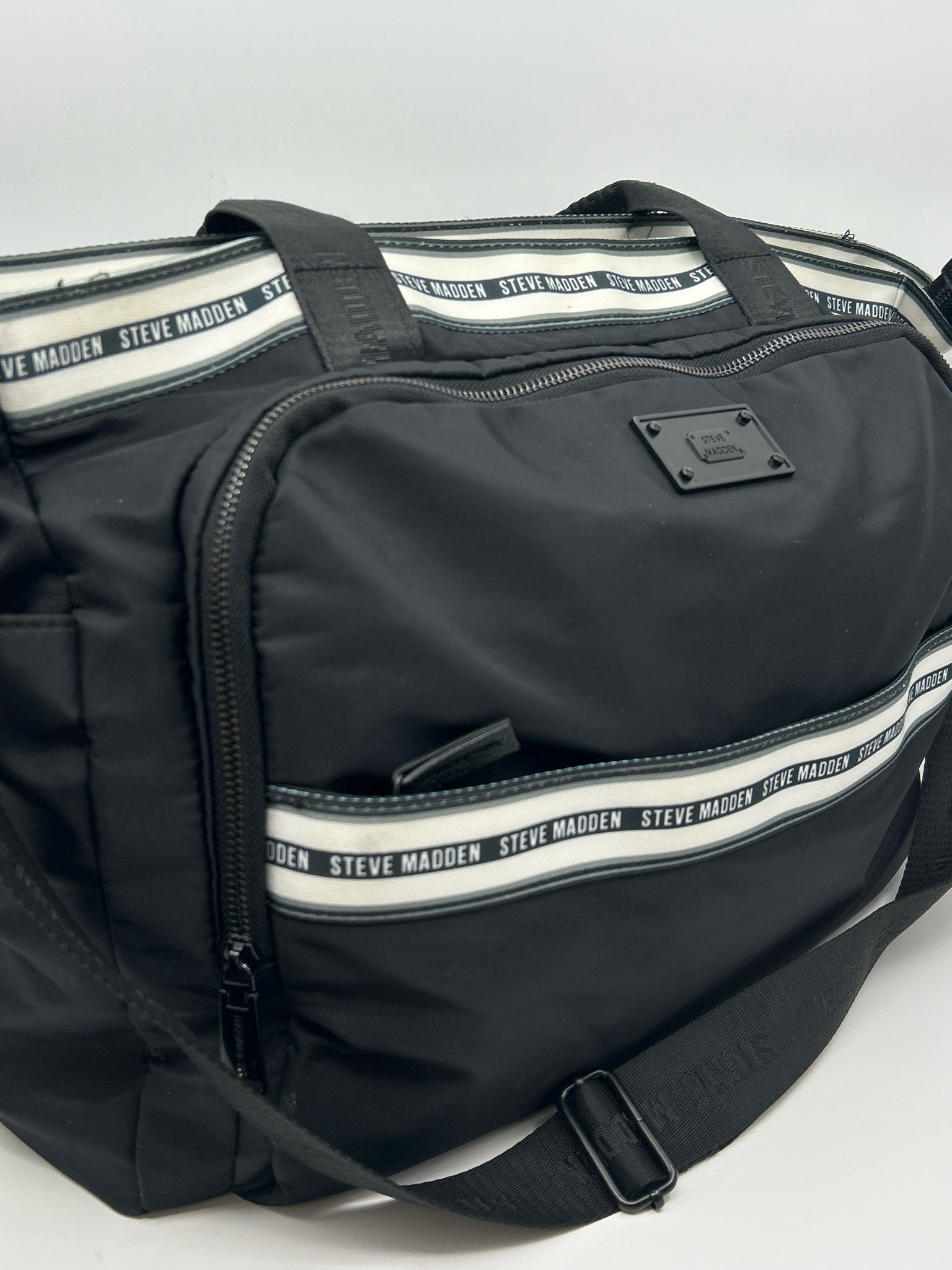 STEVE MADDEN Black Luggage