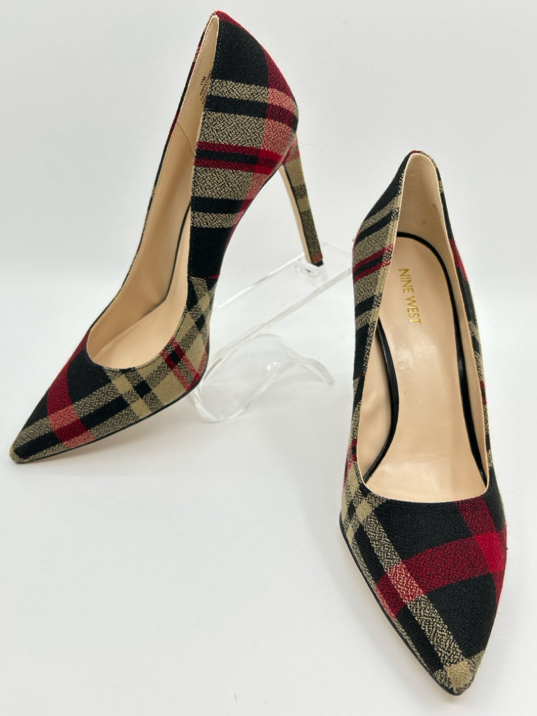 NINE WEST Women Size 11M Black Plaid Pumps