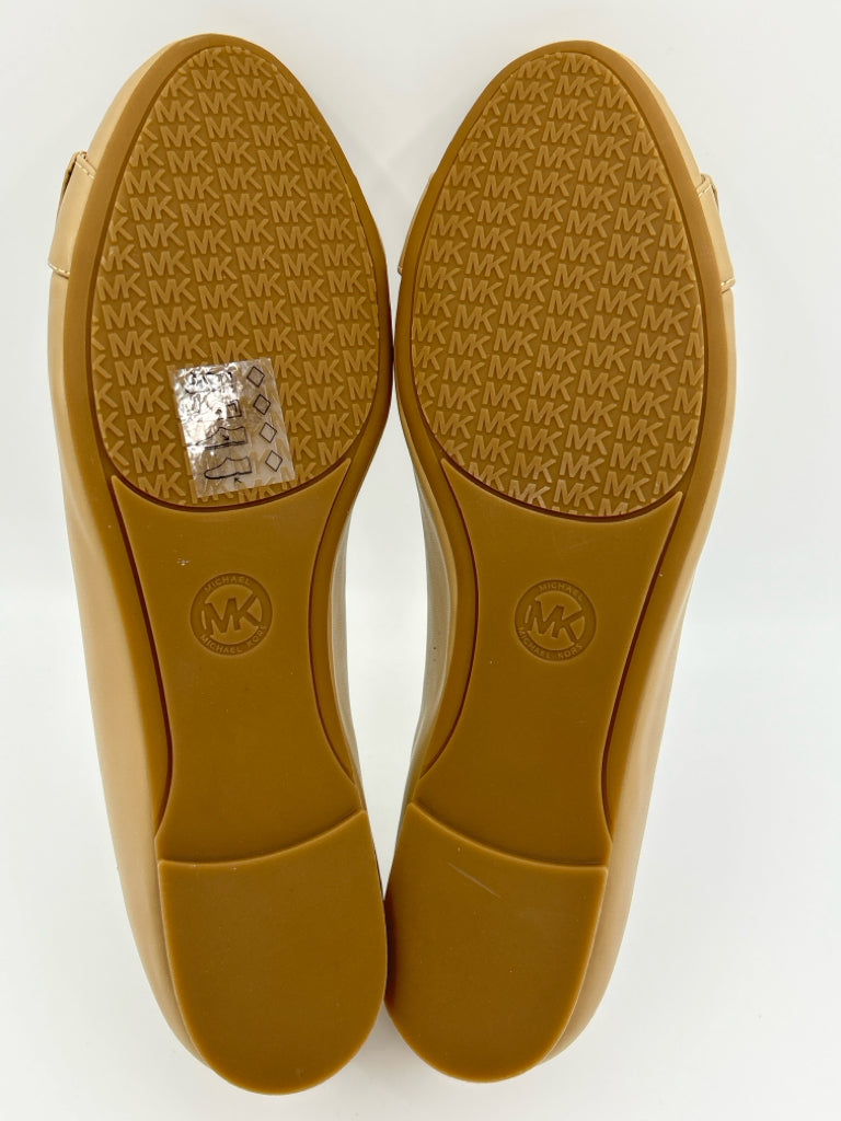 MICHAEL MICHAEL KORS Women Size 9M Camel Flats