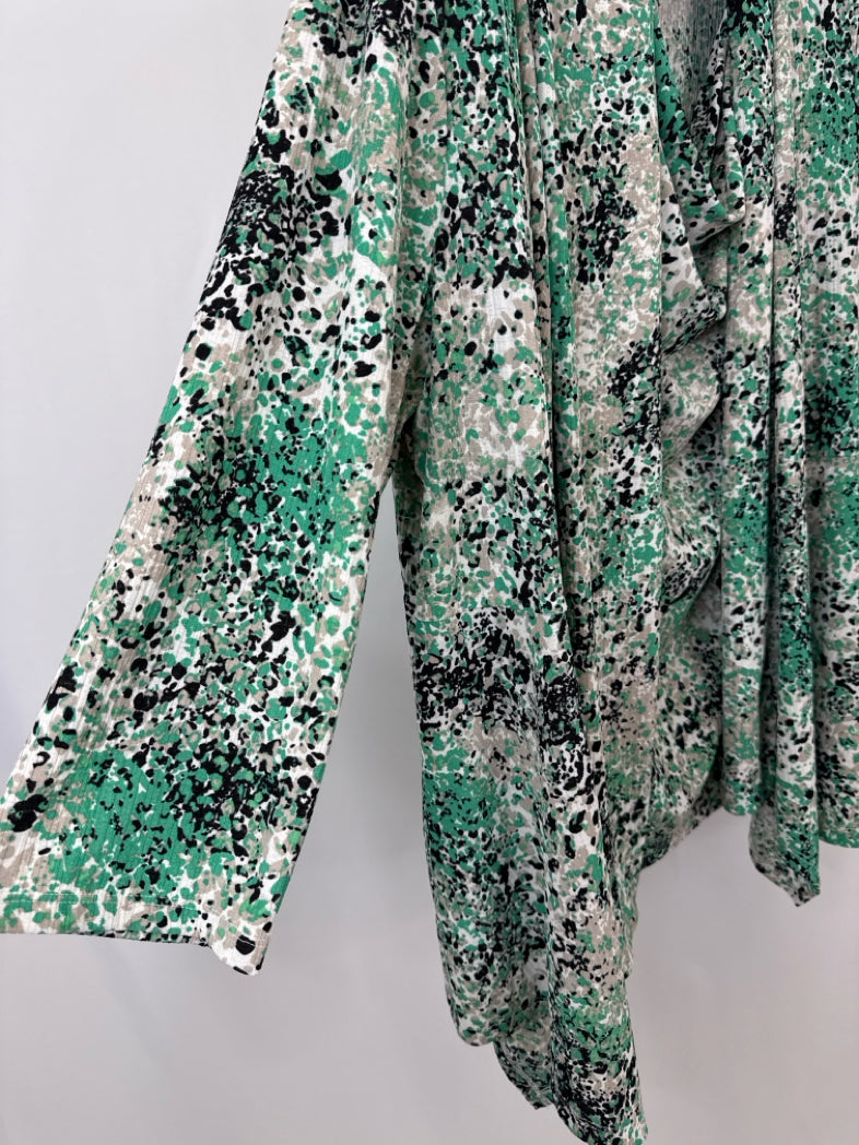 KASPER Size 2X GREEN AND WHITE Women 2-piece Set