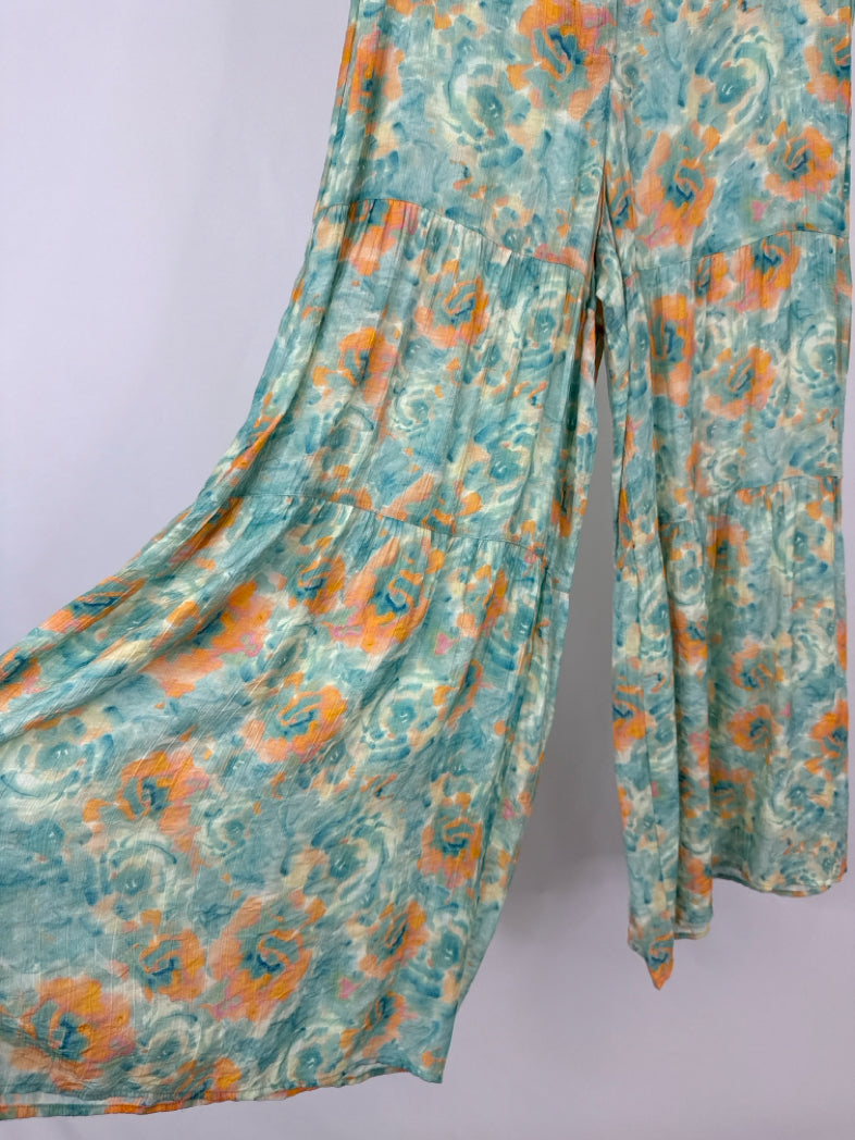 NEKANE NKN NWT Size M turquoise print Women Pants