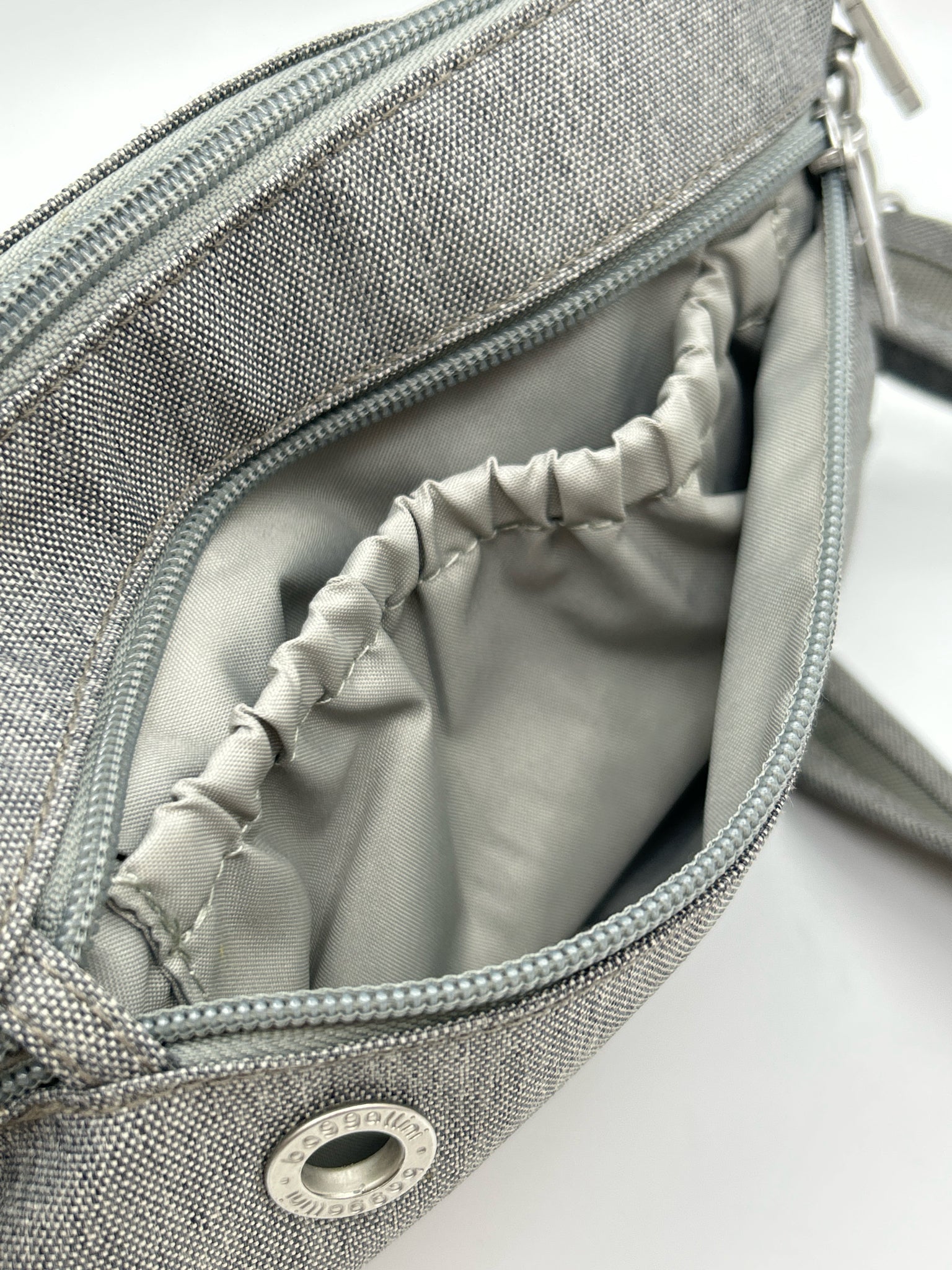 BAGGALLINI Grey & Black Women Purse