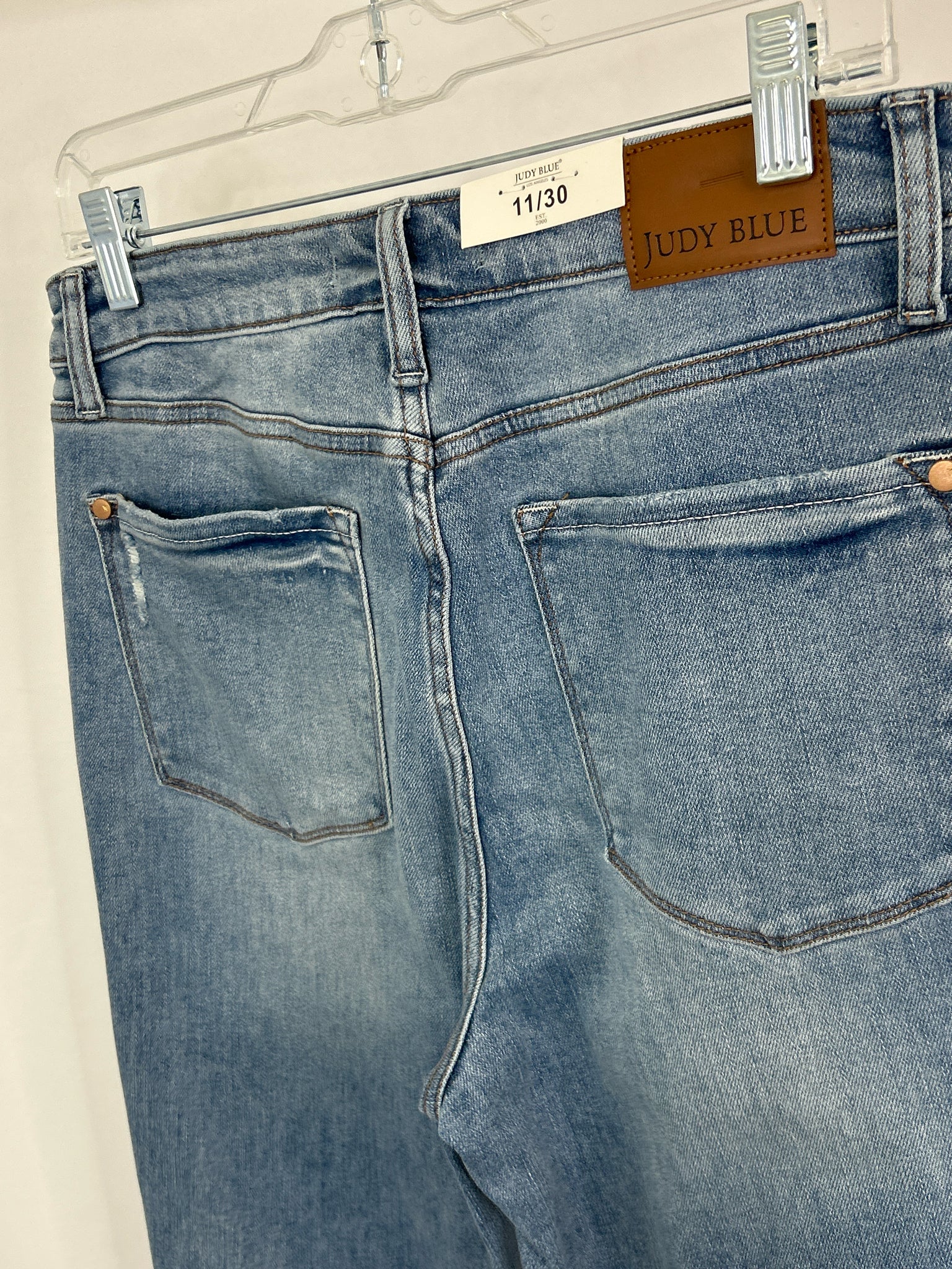 JUDY BLUE Size 11/30 LIGHT BLUE DENIM Women jeans