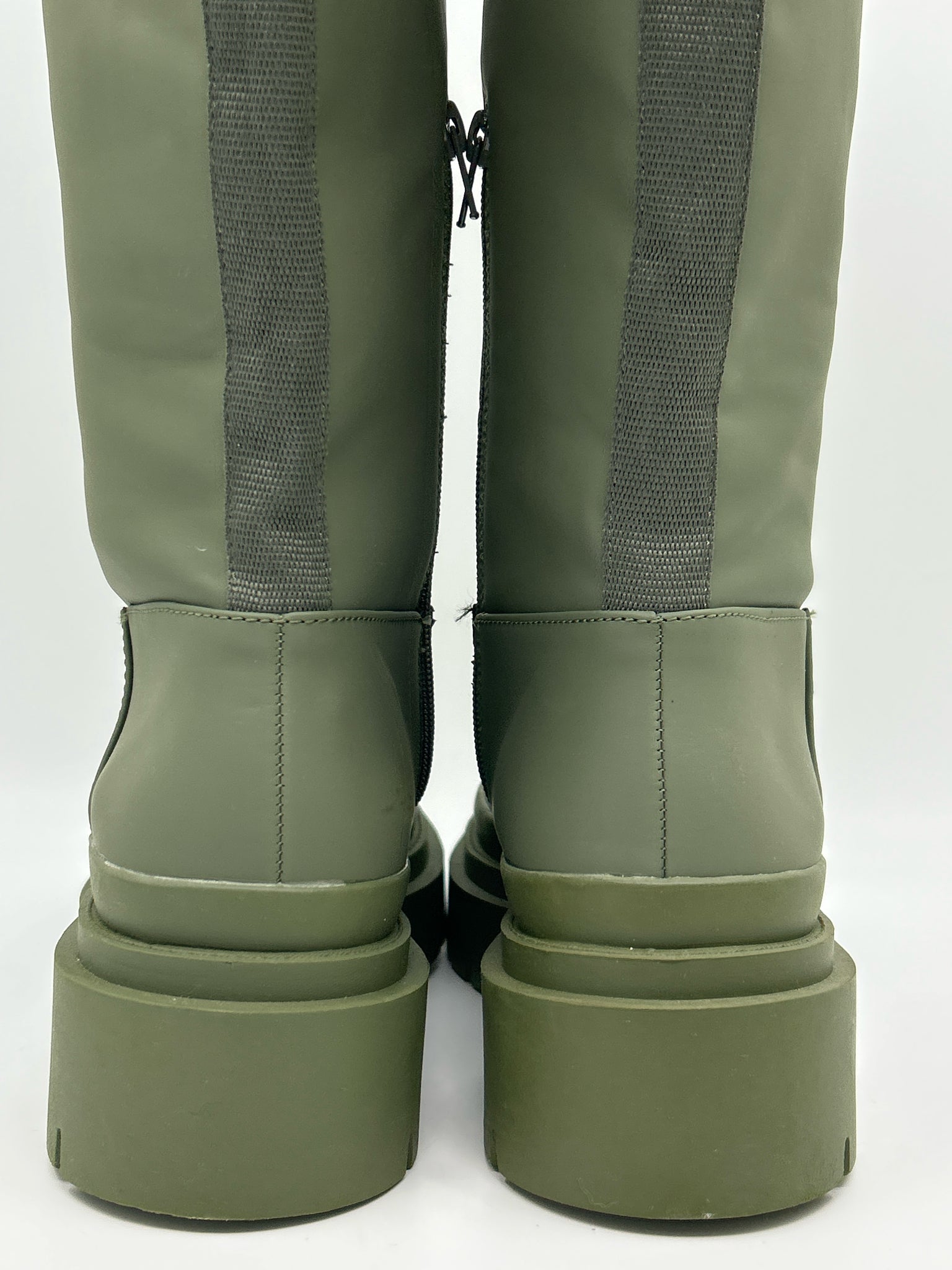 STEVE MADDEN Size 10M Green Women Boots