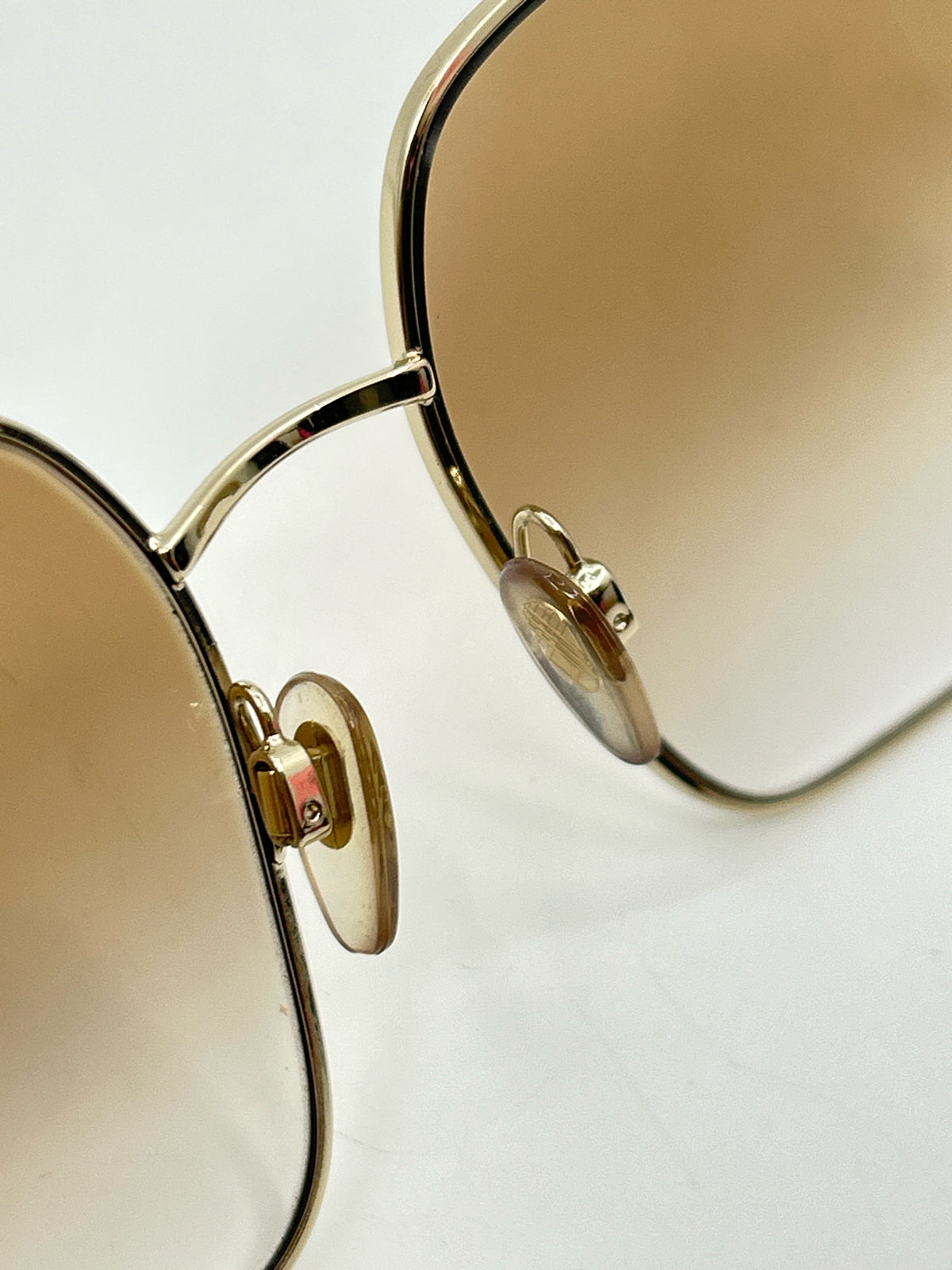 BURBERRY Gold Sunglasses