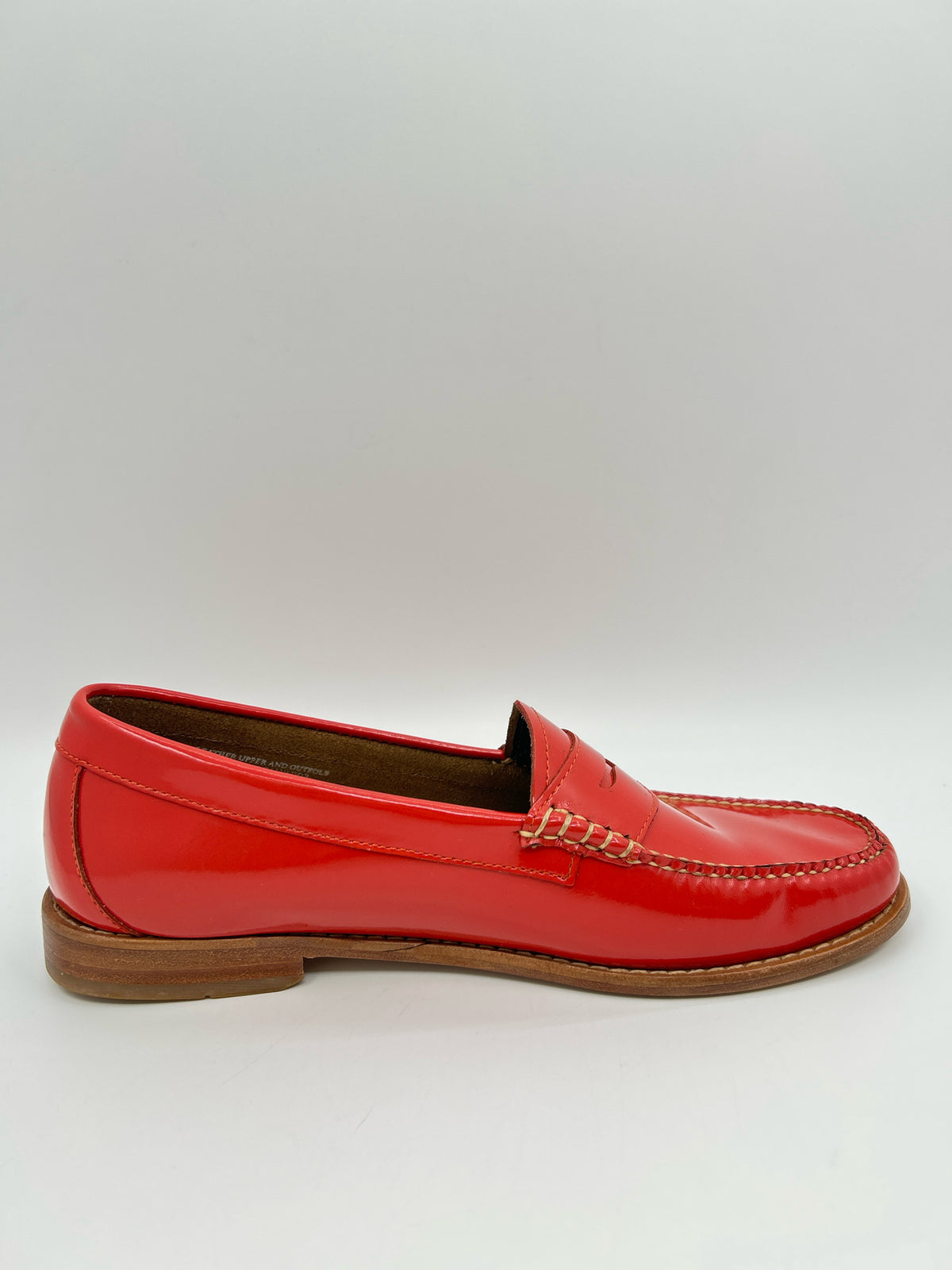 Weejuns Size 11 Red Orange Women Loafer